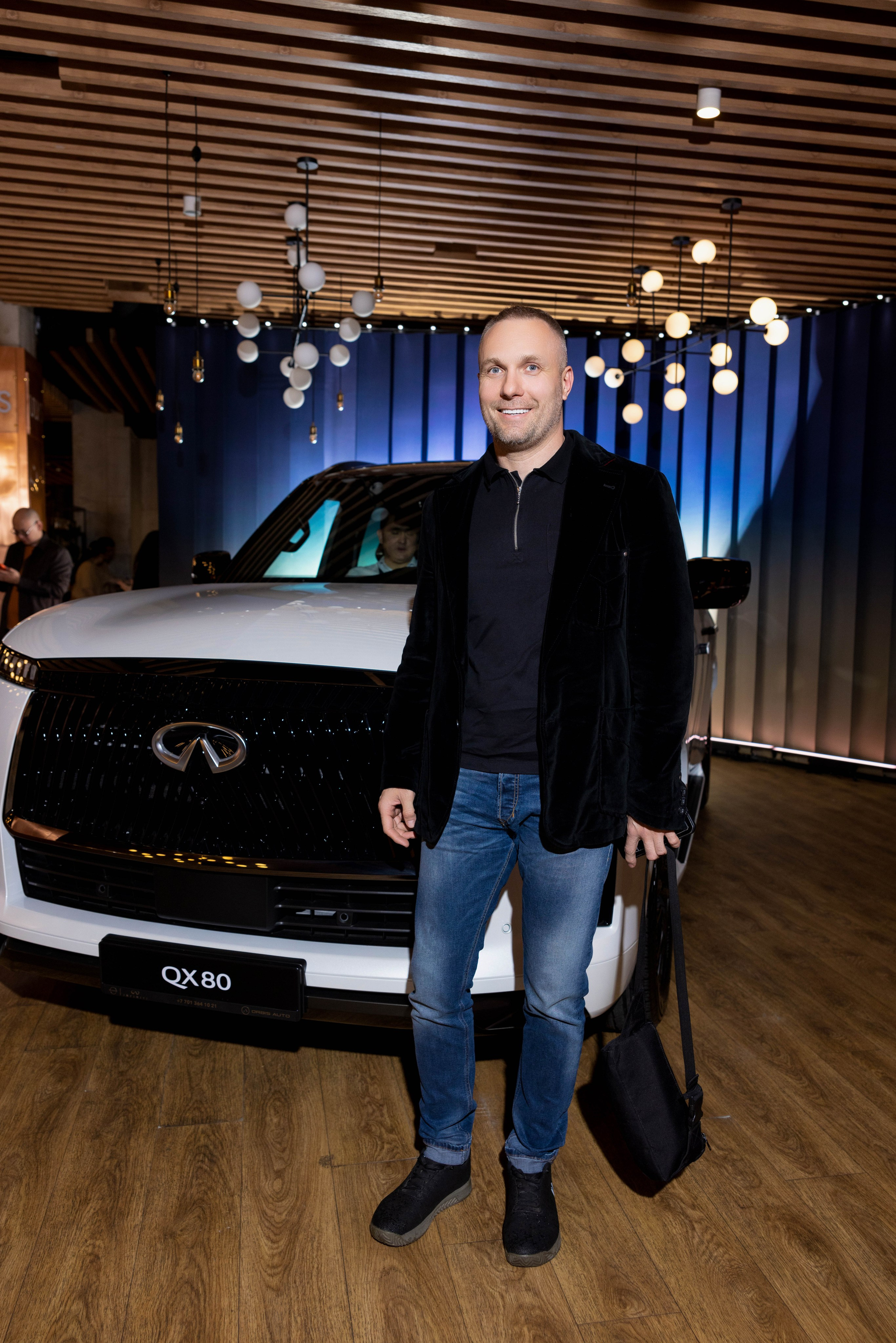 QX80 INFINITI. Кристина Шнайдер репортажный фотограф Алматы