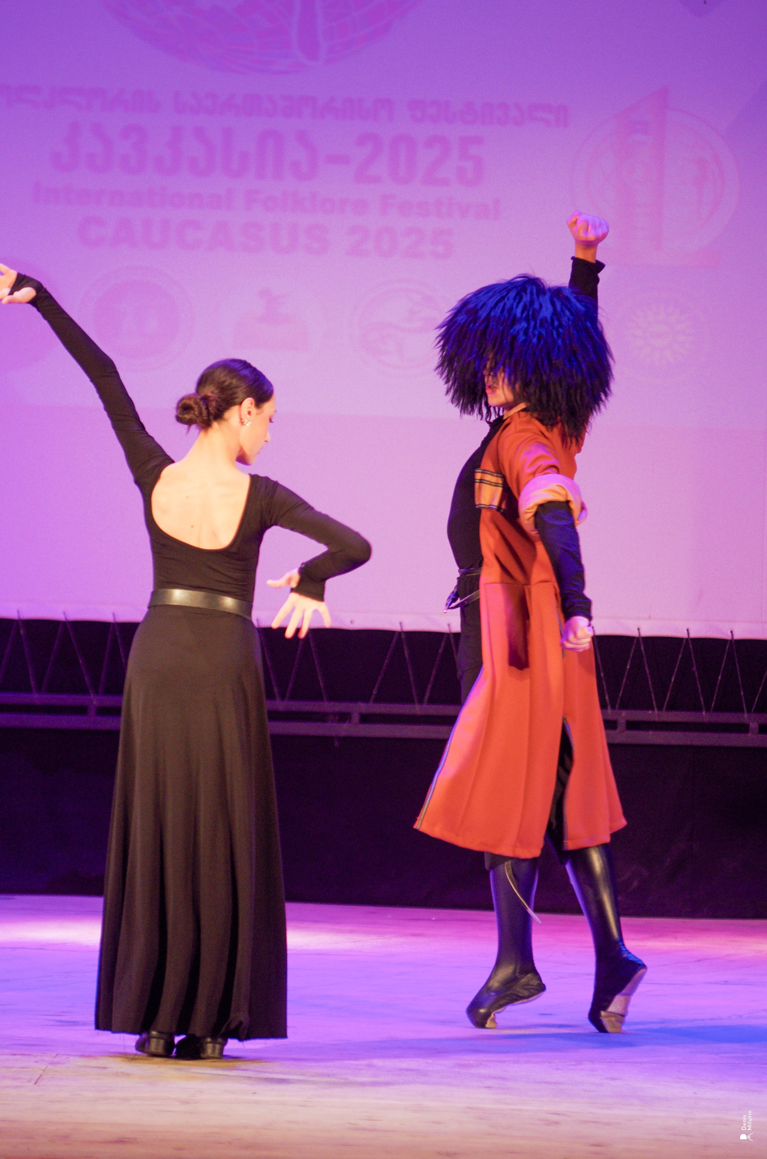 Танцы в прекрасном Они. Портретный фотограф Денис Милютин