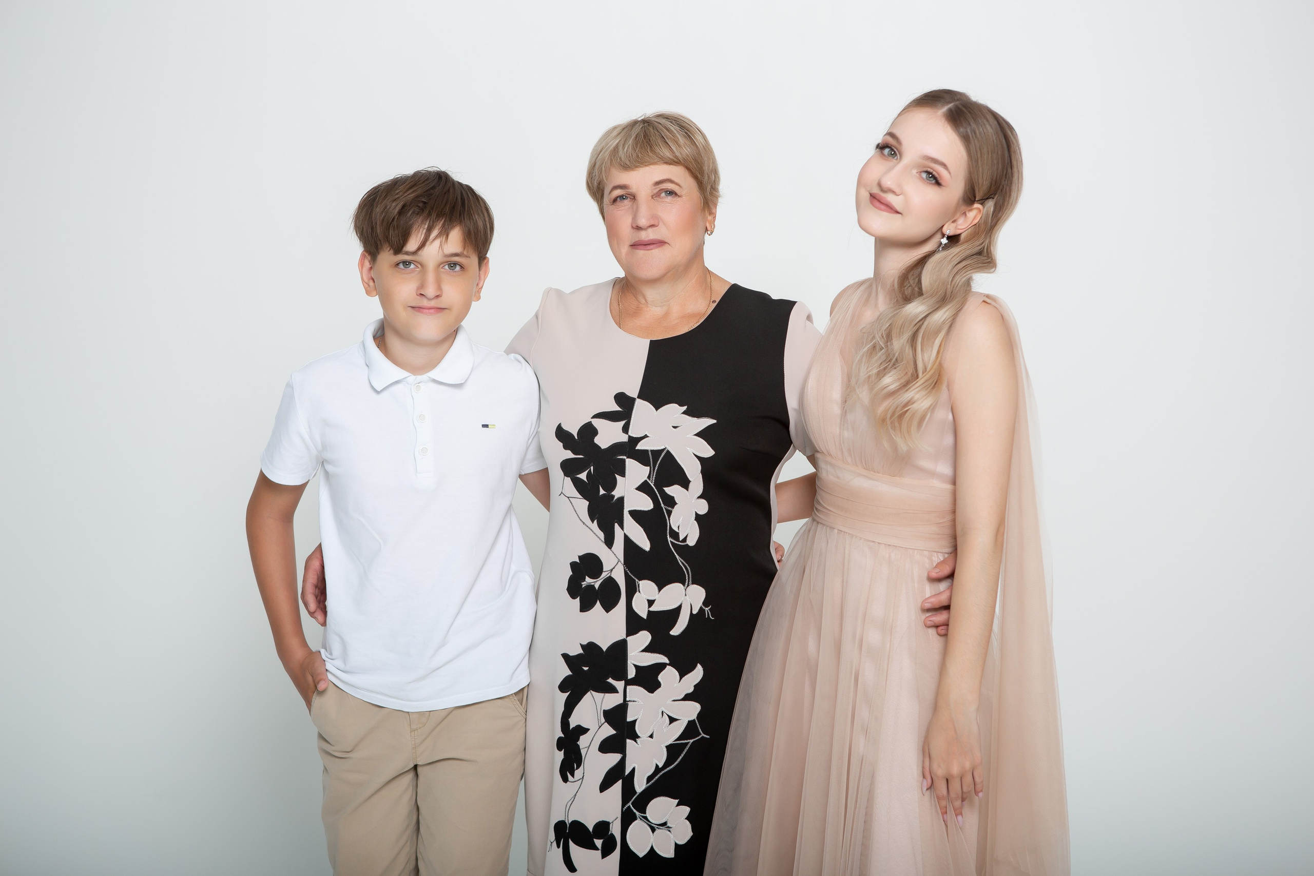 Выпускной девушки. Фотографии её и членов семьи. Свадебный и портретный Фотограф в Липецке Дмитрий Котюков