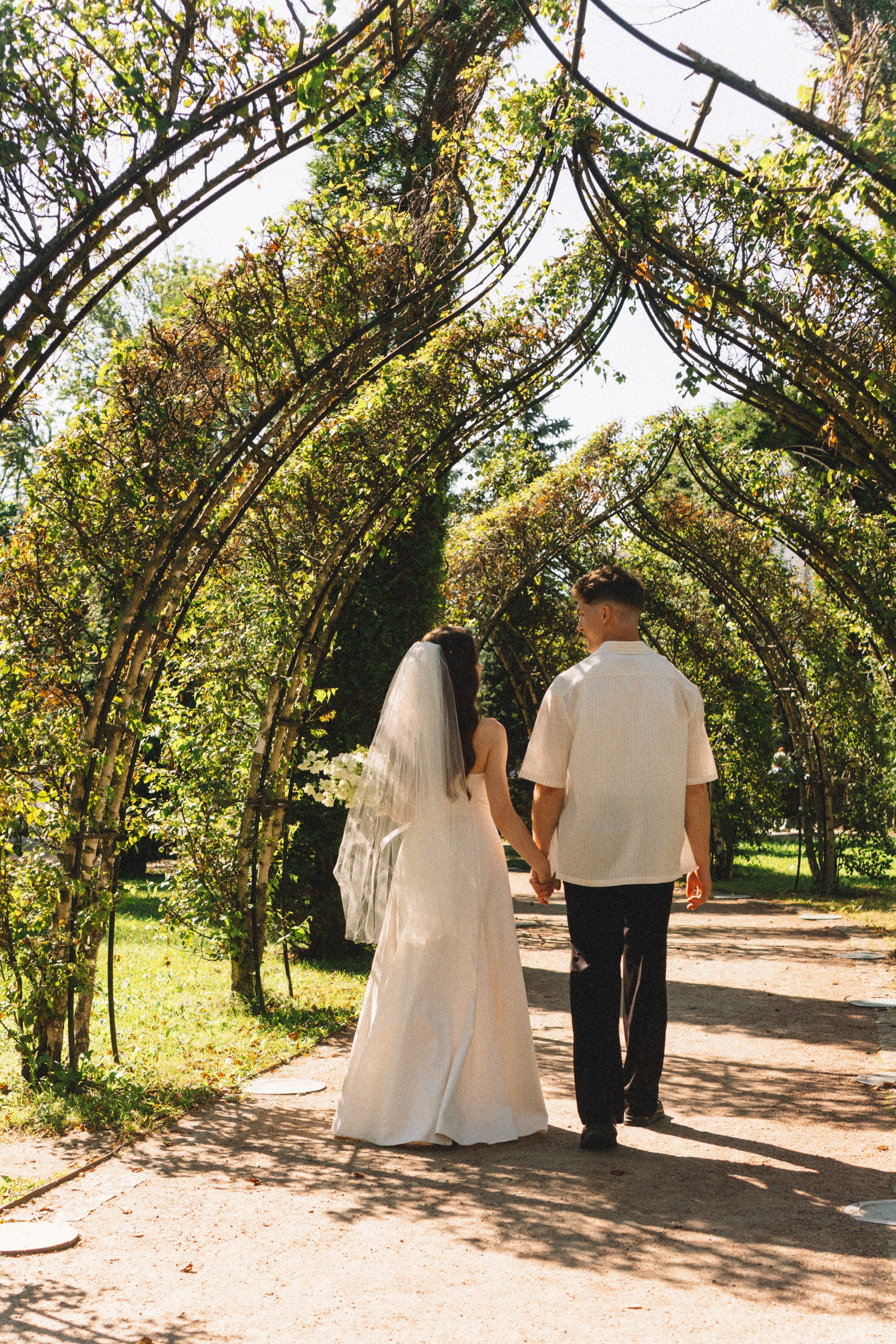 СВАДЕБНАЯ СЬЕМКА В ПЕТЕРГОФЕ И СЬЕМКА РЕПОРТАЖА В ЗАГСЕ ПЕТЕРГОФА. Профессиональный фотограф, Санкт-Петербург — Виктория Богомолова