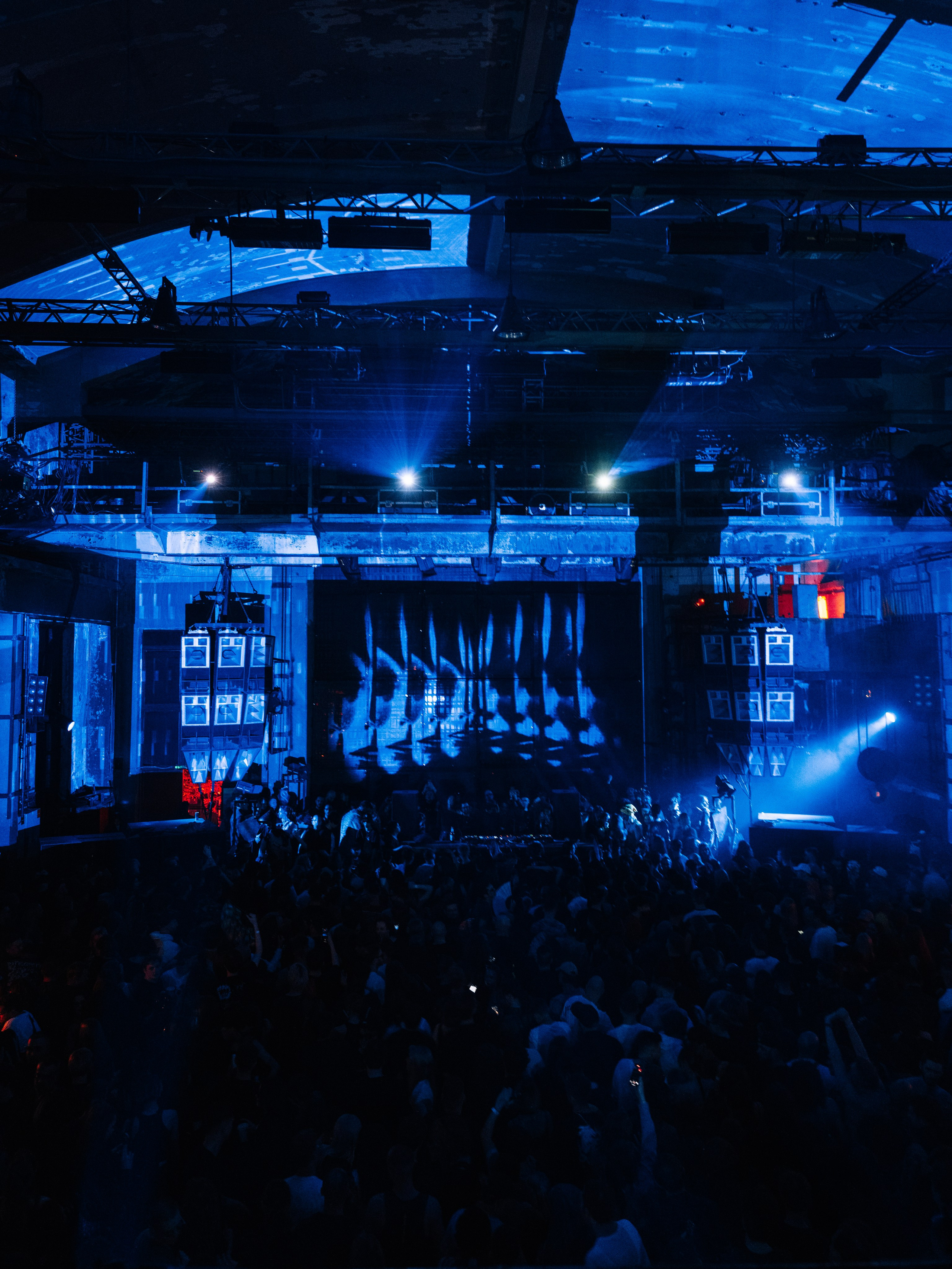 SICK YEARS, ARMA ╳ SILA SVETA. @tomrus: Рустам Шагиморданов — фотограф