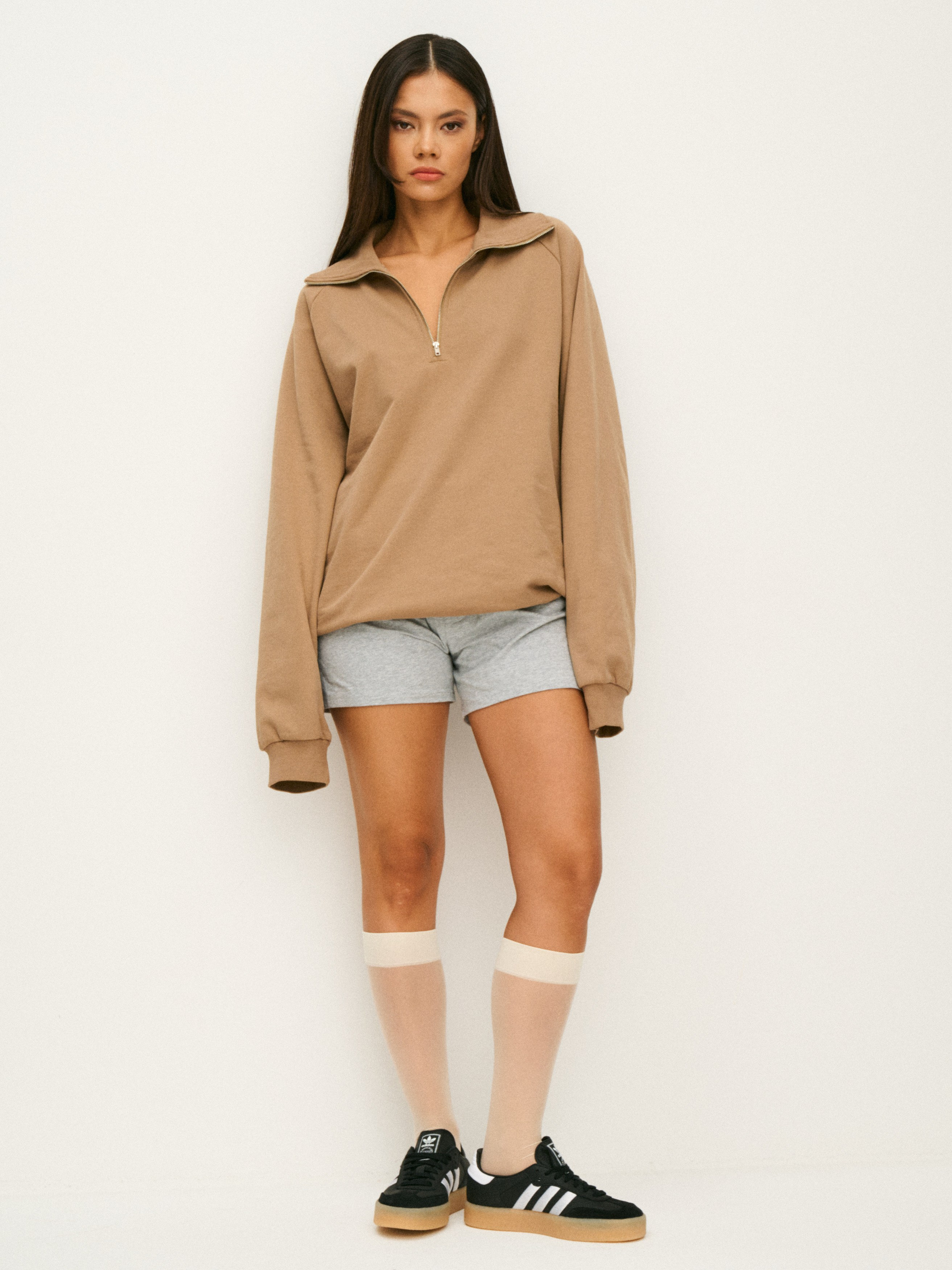 Каталоги на белом фоне. Лучший фотограф для брендов в Москве, съемки для маркетплейсов