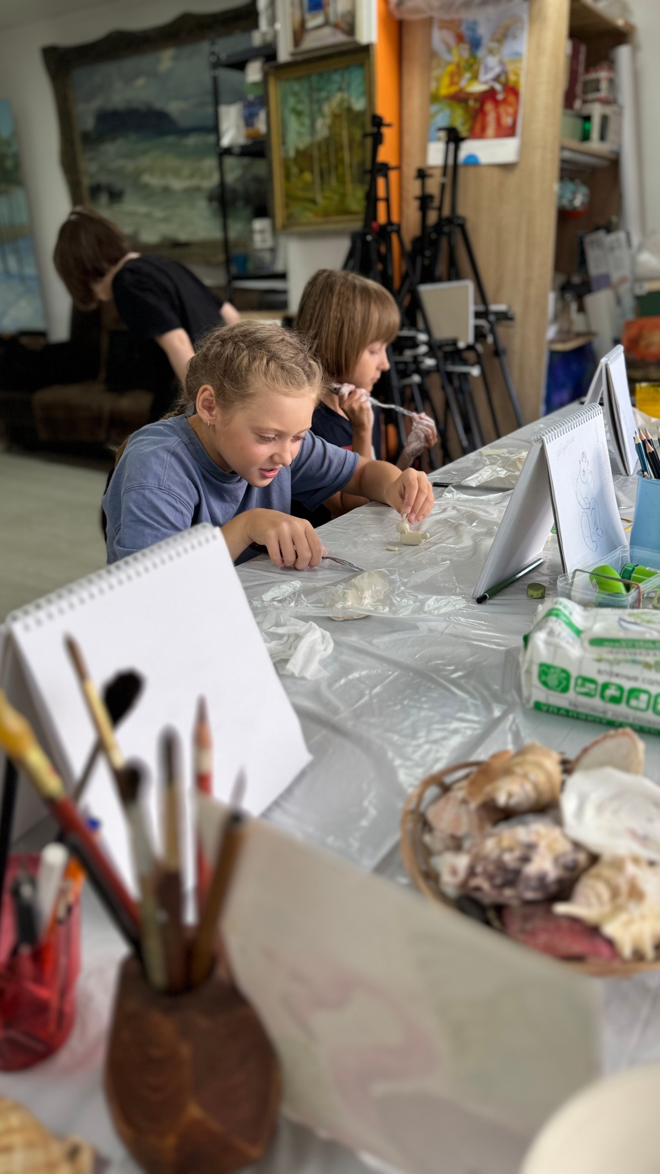 Приглашаем в арт-лагерь в Москве для детей!. Арт-вечеринки и мастер-классы в Москве для взрослых и детей