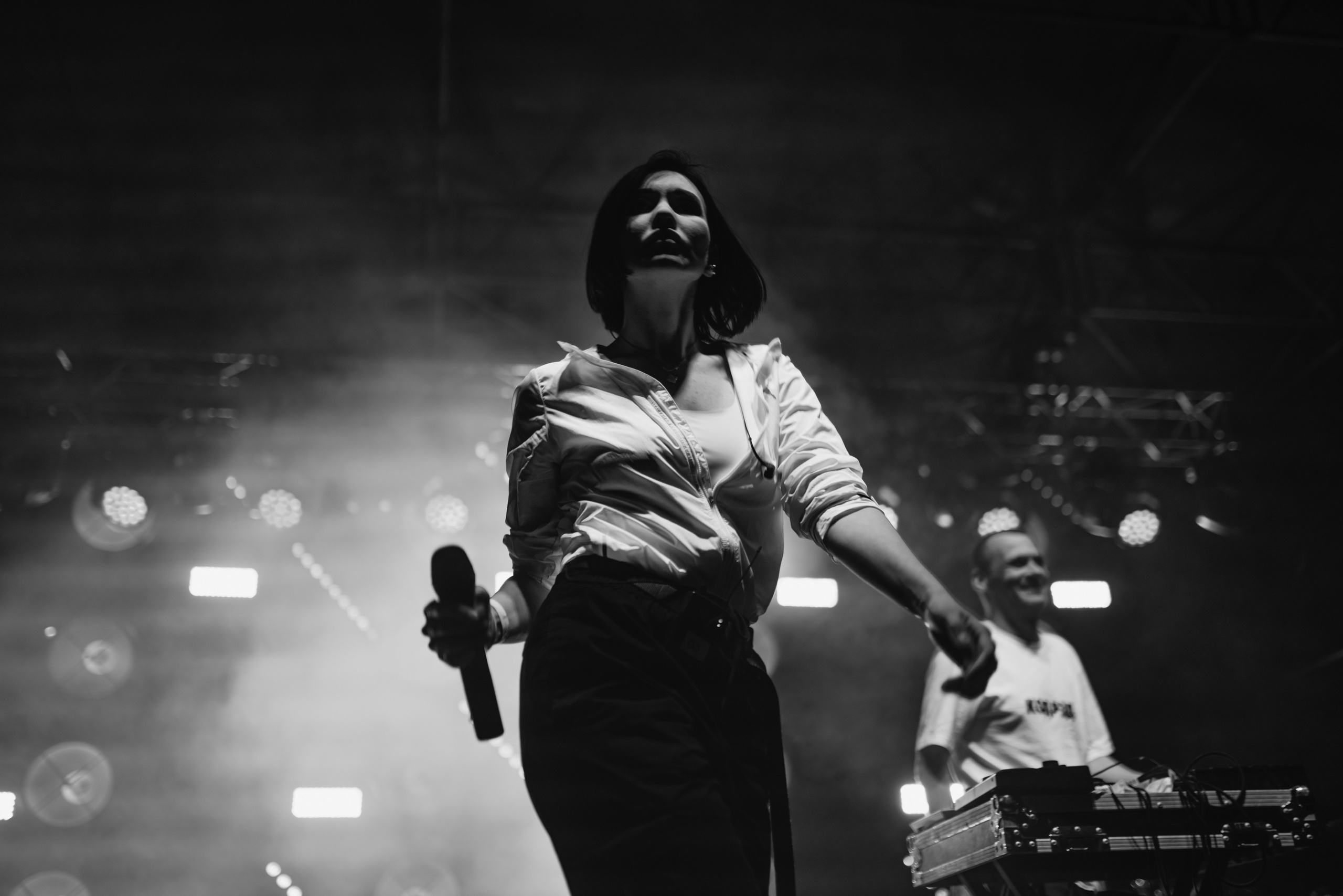 Концерт АИГЕЛ и Zventa Sventana. Евгений Бреча. Коммерческий и бэкстейдж фотограф в Москве