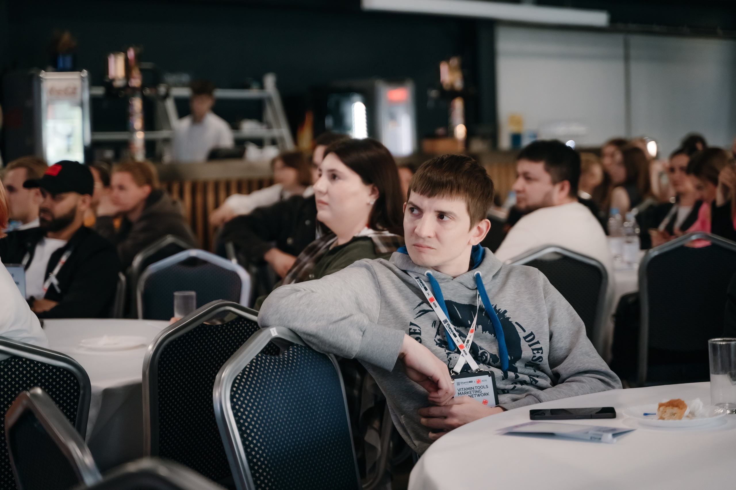 Репортажный фотограф конференция Vitamin.tools Самара. Фотограф Сергей Логинов