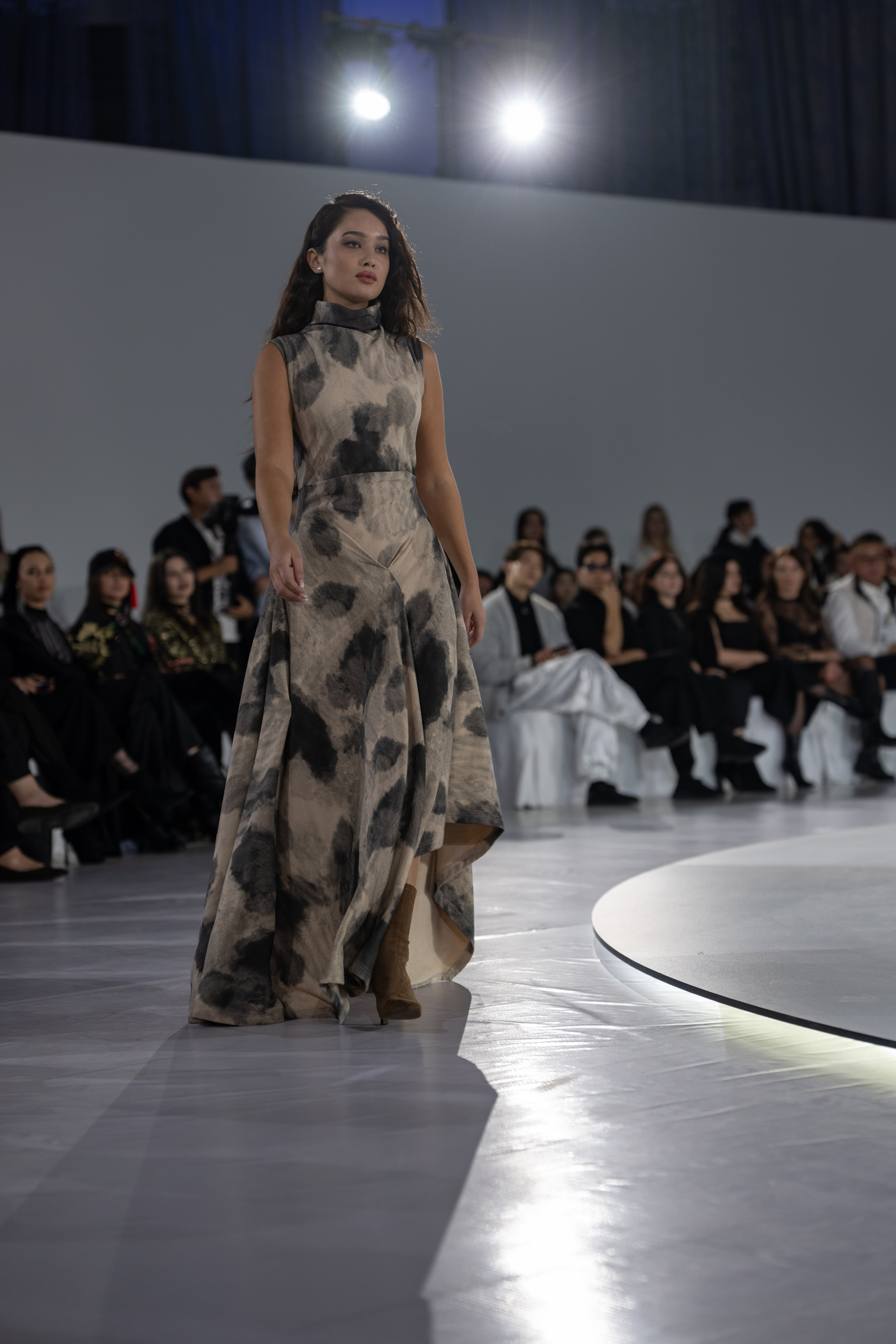 неделя моды KFW37