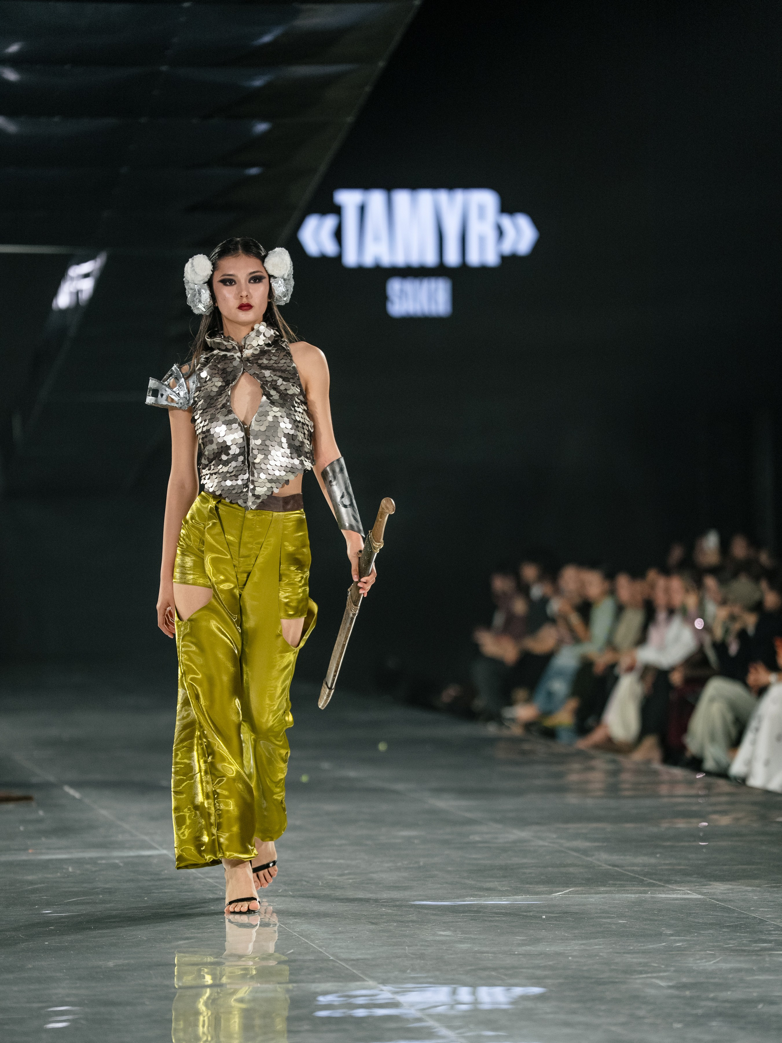 Visa Fashion Week SAKH. Сайт Алматинского НЮ АРТ, будуар и фэшн фотографа Дениса Карпенко