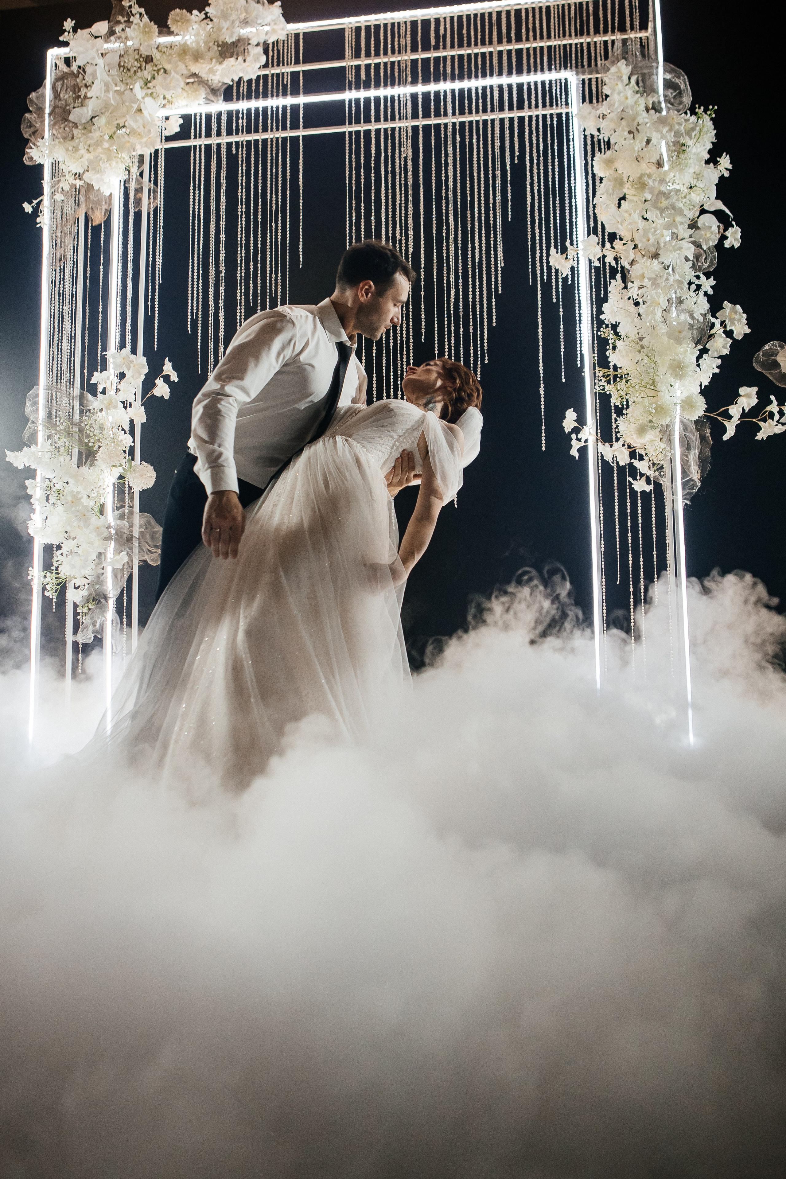 Илья и Ирина дворец и банкет. Свадебный фотограф Виктория Чуйко Магнитогорск. Визуал для бизнеса