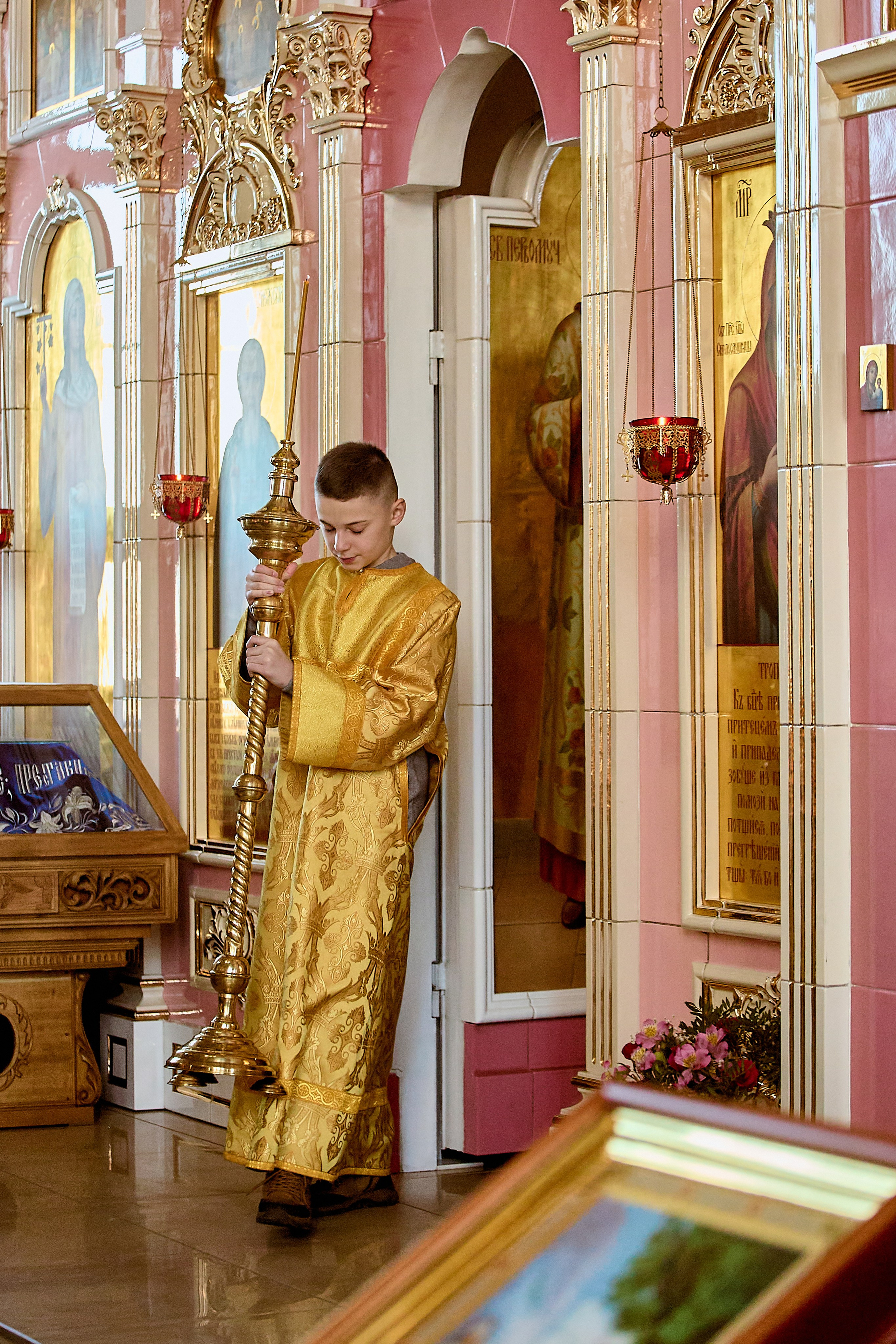 Божественная Литургия в день Защитника Отечества. Храм Преп. Серафима Саровского. Г. Дзержинск.