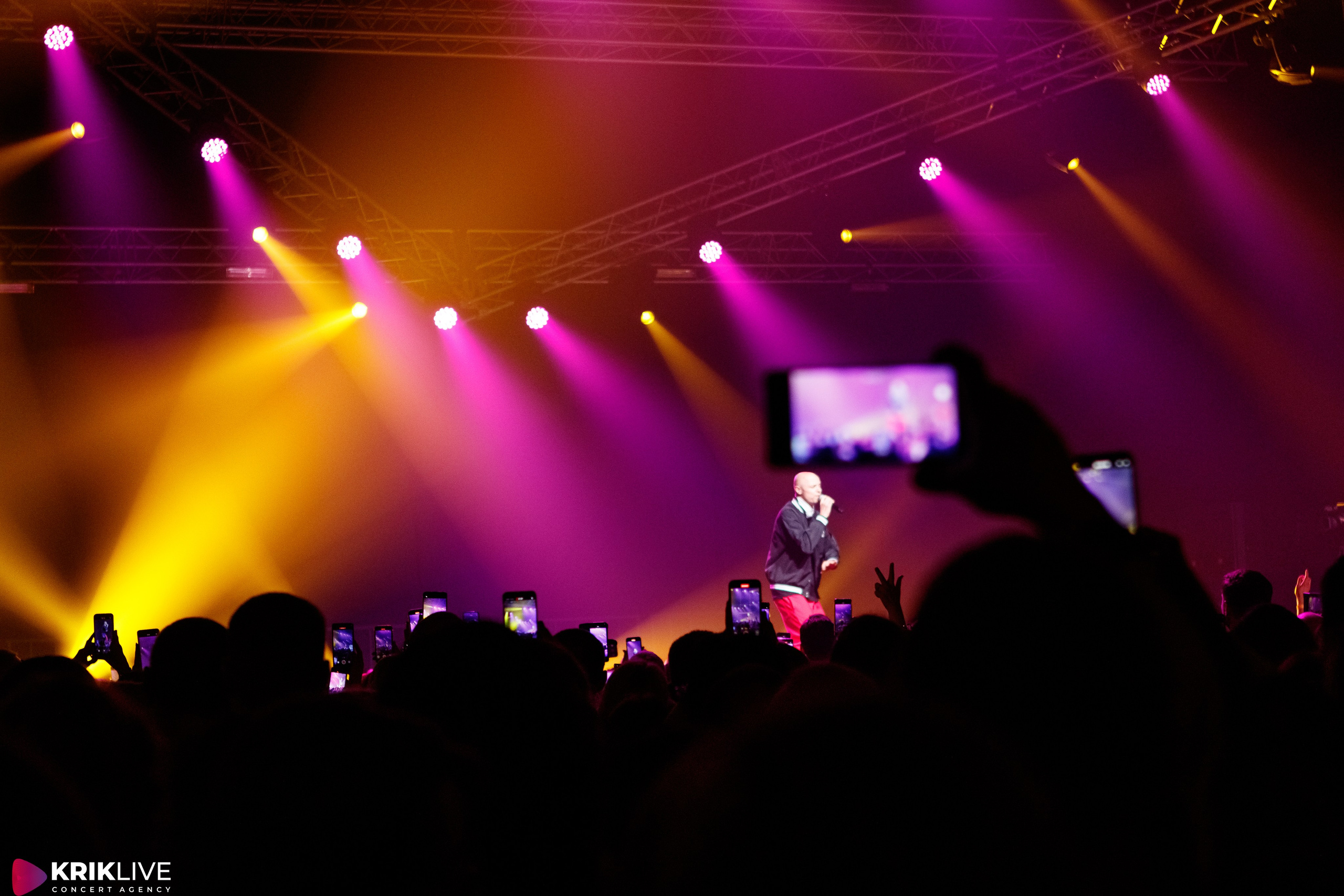 Дискач 90-х. Портретный и пейзажный фотограф Никита Павлов