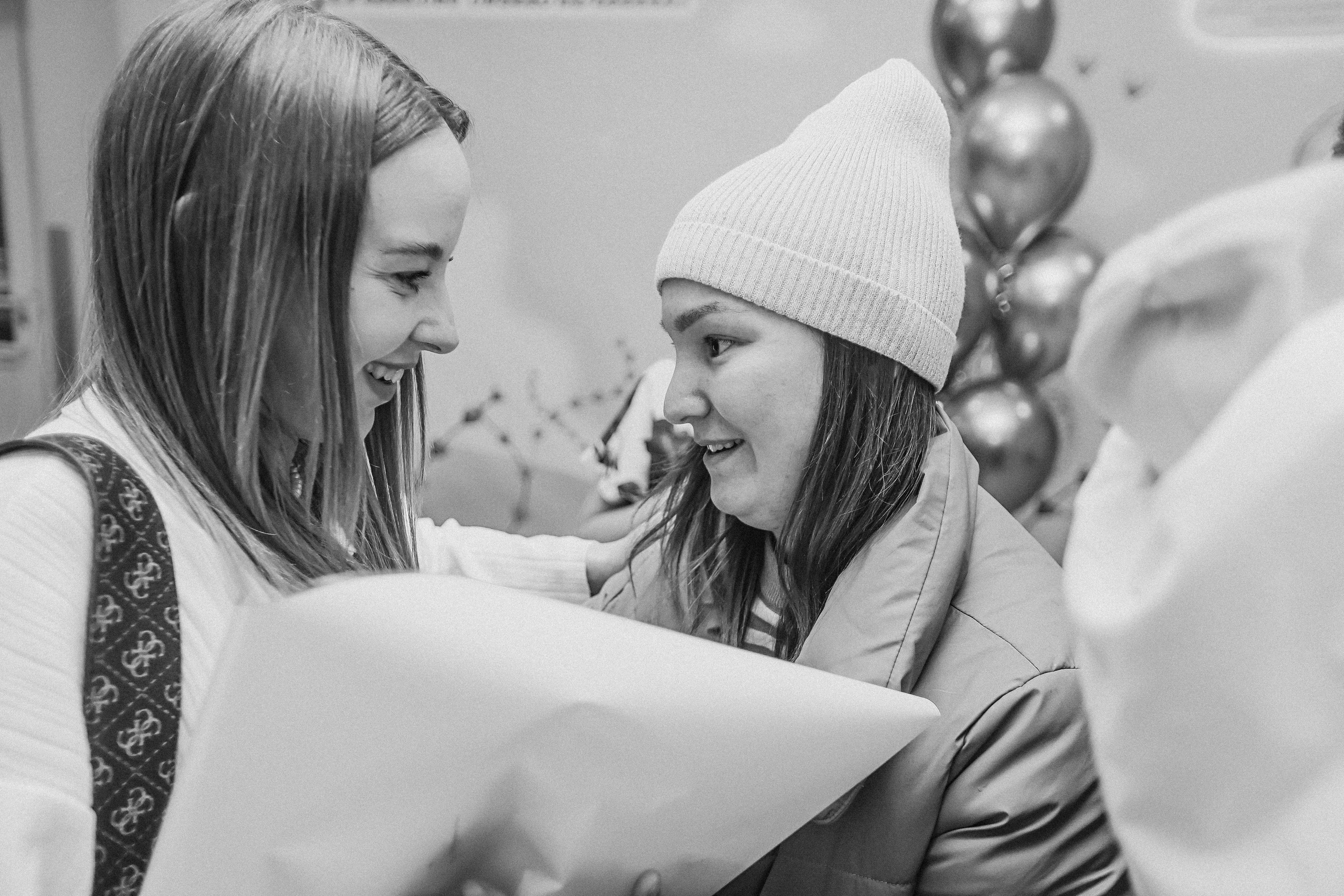 Выписка палата+внизу ПЦЭ. Семейный фотограф Тюмень, фотограф на роды Салмина Мария