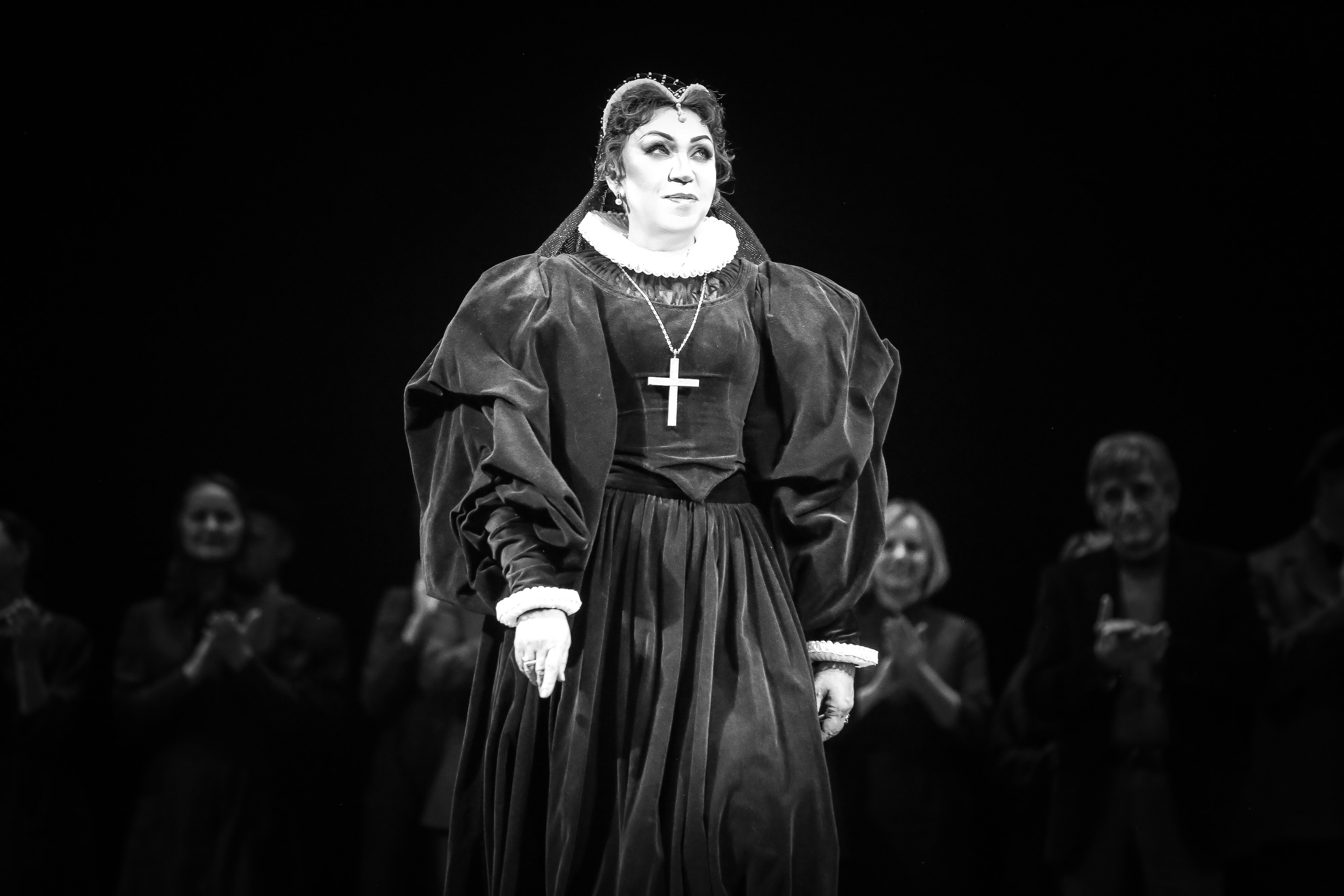 «Влюбленный дьявол» Александра Вустина в МАМТе. Дарья Письменюк / Darya Leitstern — фотограф, музыкант, журналист, путешественник