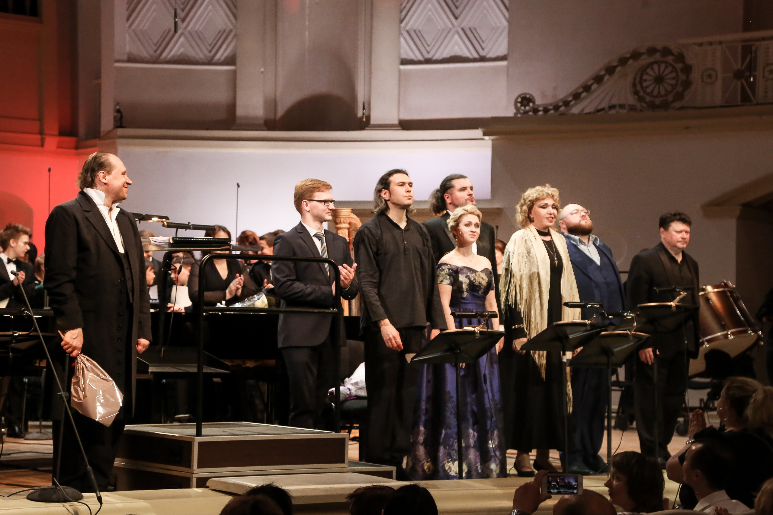 Третий вечер «Историй с оркестром»: Пушкин, Мусоргский, Буцко. Дарья Письменюк / Darya Leitstern — фотограф, музыкант, журналист, путешественник