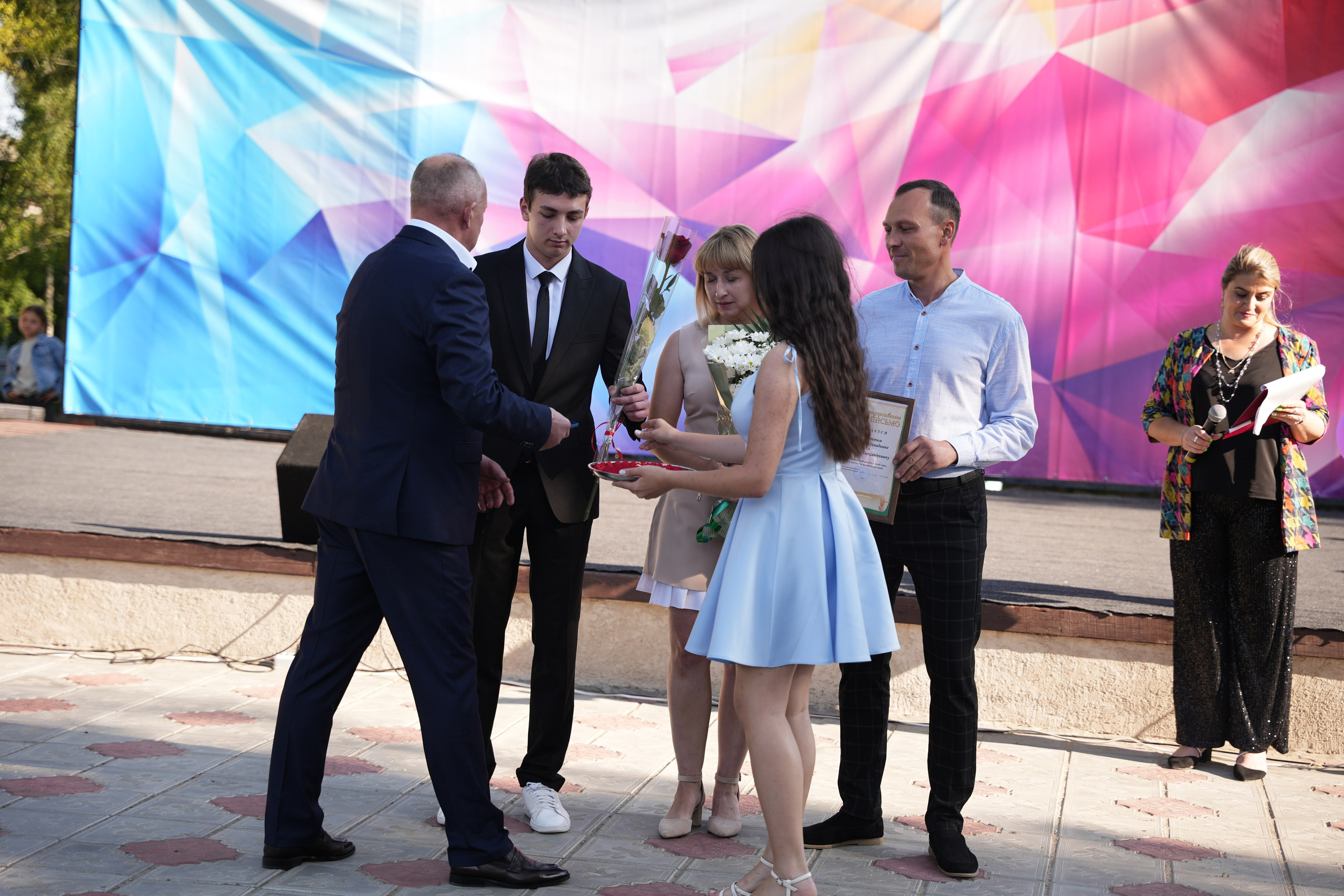 Выпускной в парке. Ольга Плаксина фотограф в Саратове