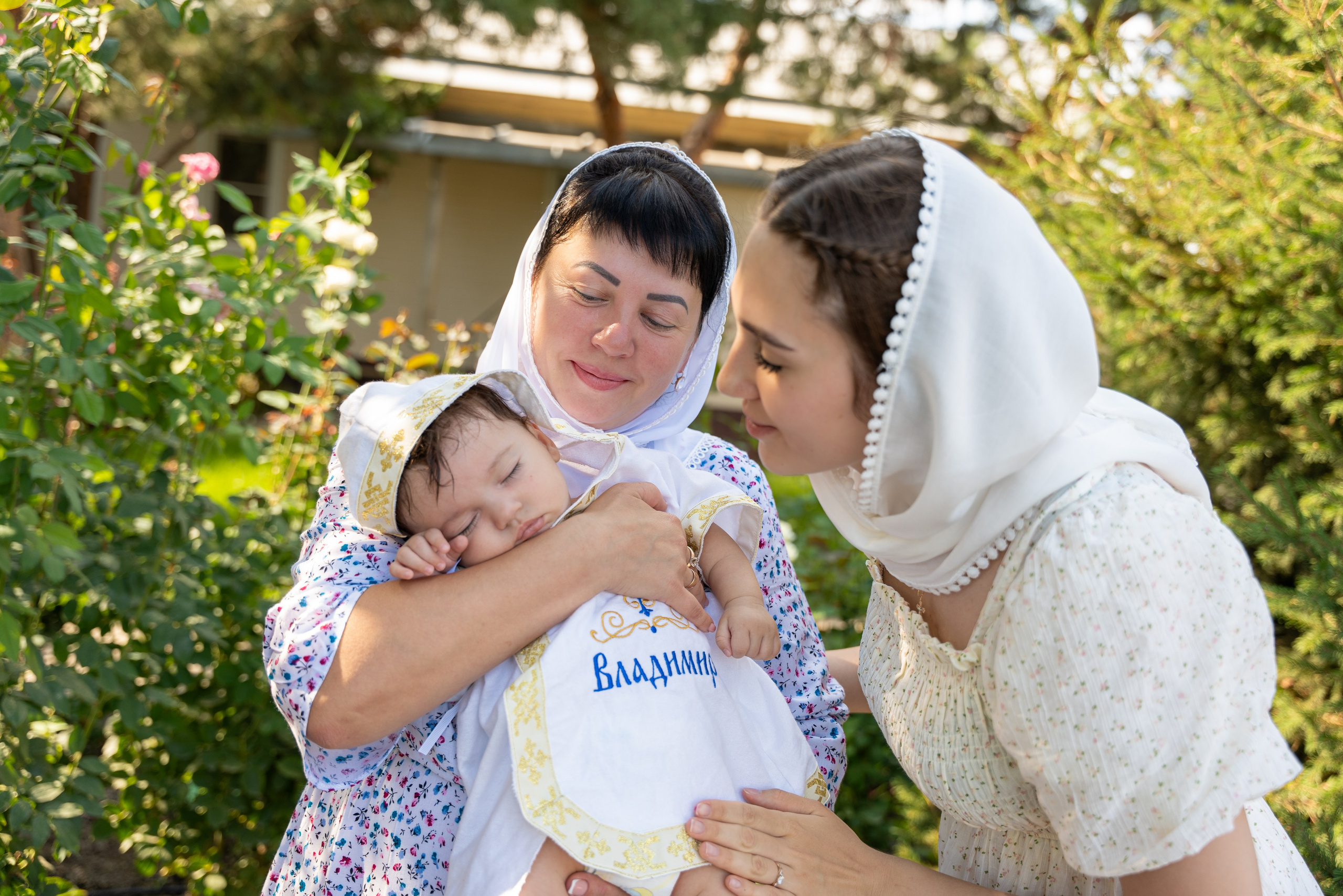 Крещение малыша Владимира: начало духовного пути. Фотограф |Ленинск, Волжский, Волгоград| Наталья Савилова