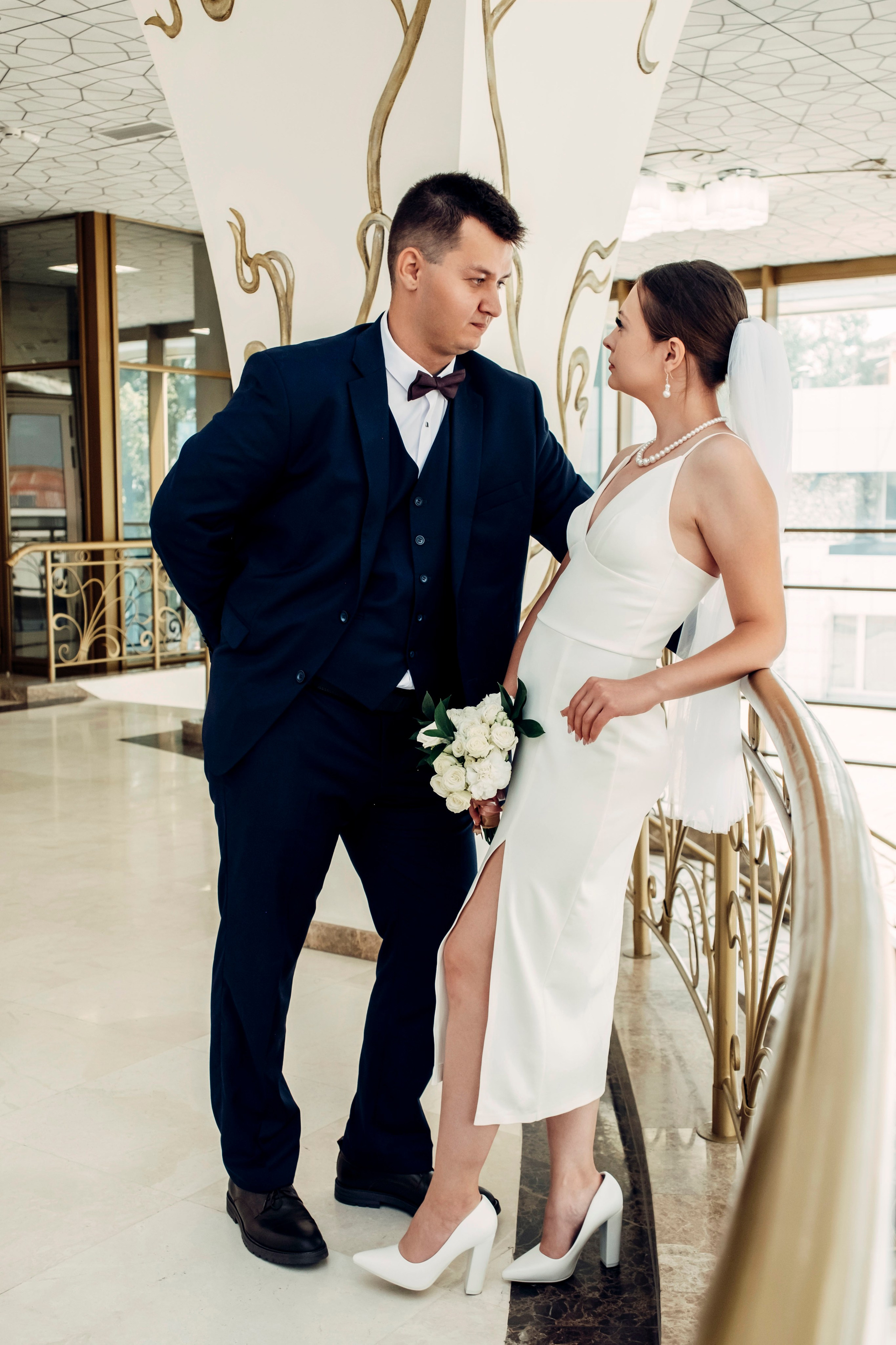 Свадебная прогулка в городе. Фотограф в Иркутске Анна Мирошникова