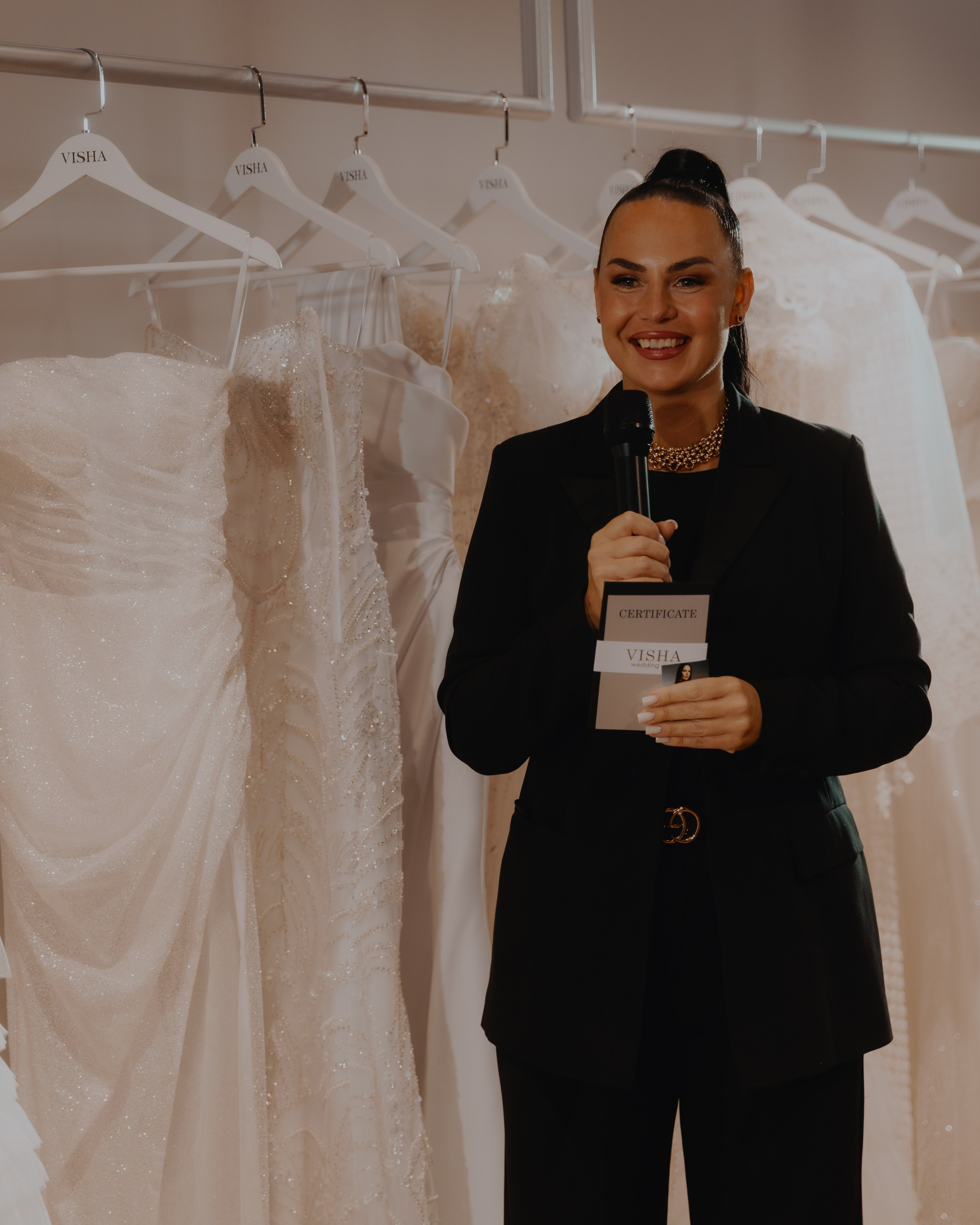 Открытие свадебного салона VISHA. Свадебные фотографы в Гомеле и Минске Сергей и Анастасия Фещенок