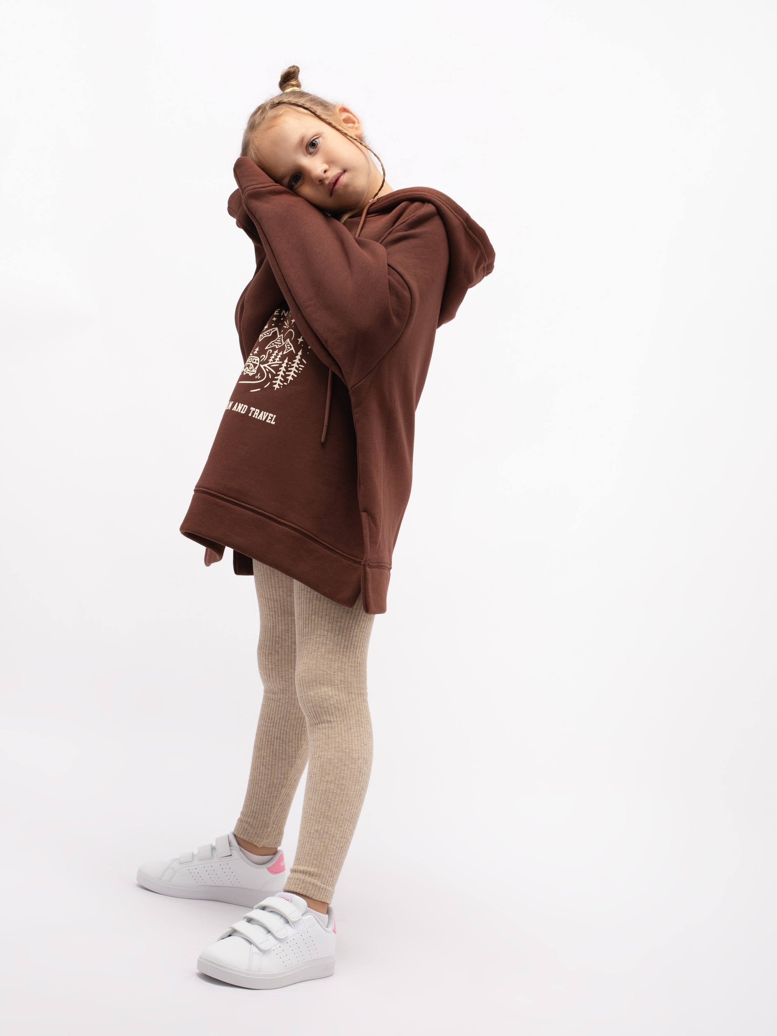 Детские лосины. Фотостудия предметной и модельной съёмки для маркетплейсов