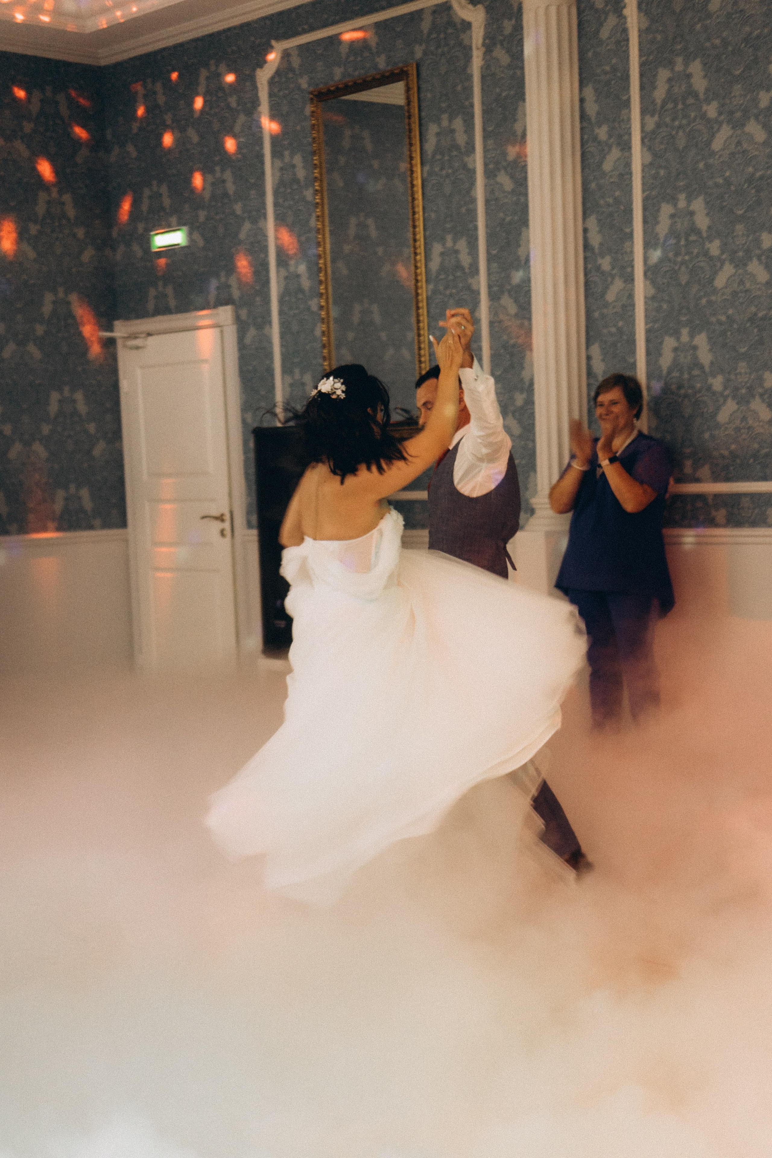 ТАНЕЦ ЖЕНИХА И НЕВЕСТЫ. Профессиональный фотограф, Санкт-Петербург — Виктория Богомолова