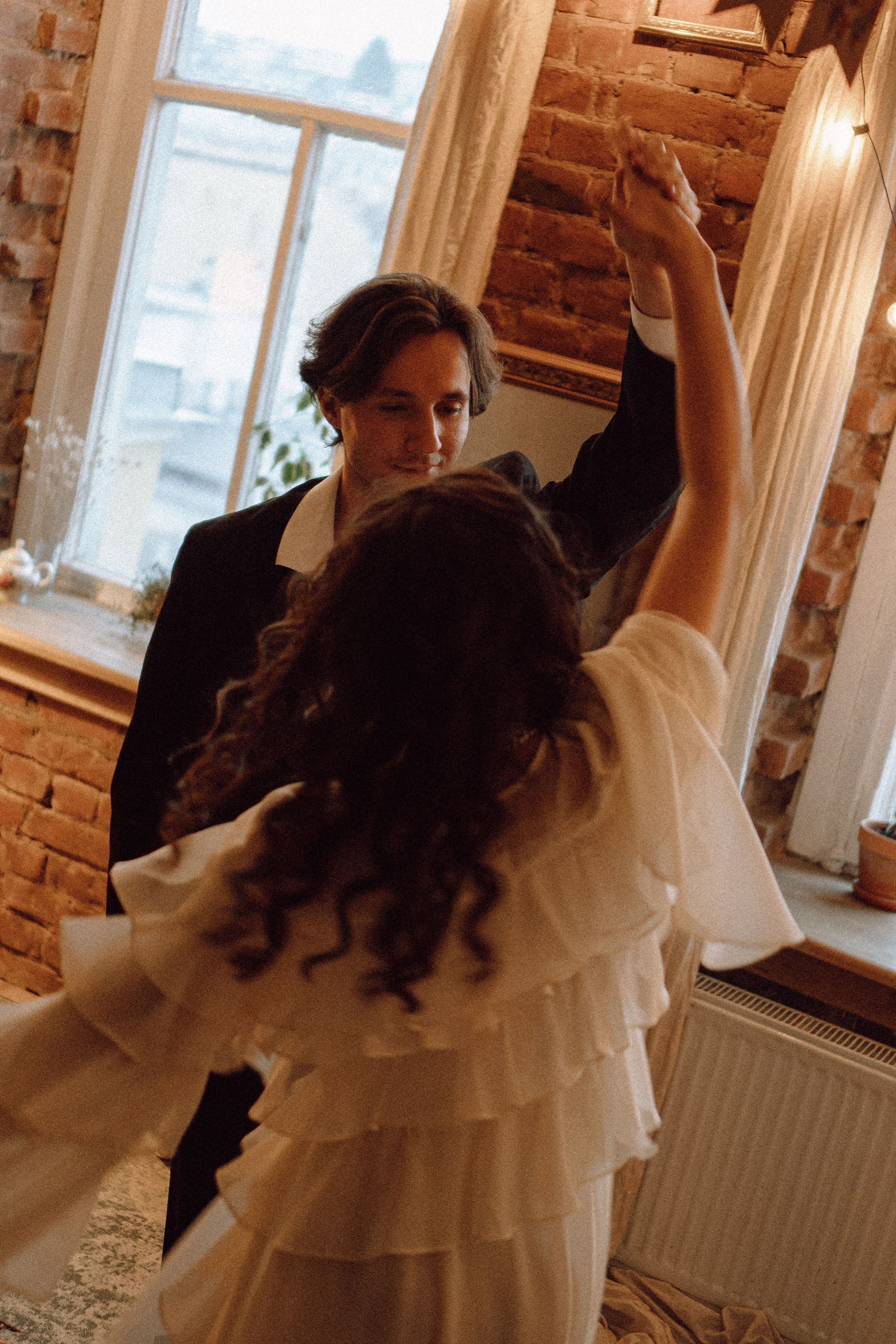 УТРО ЖЕНИХА И НЕВЕСТЫ В ФОТОСТУДИИ И ОСНОВНАЯ ФОТОСЕСИСИЯ ЗИМОЙ. Профессиональный фотограф, Санкт-Петербург — Виктория Богомолова