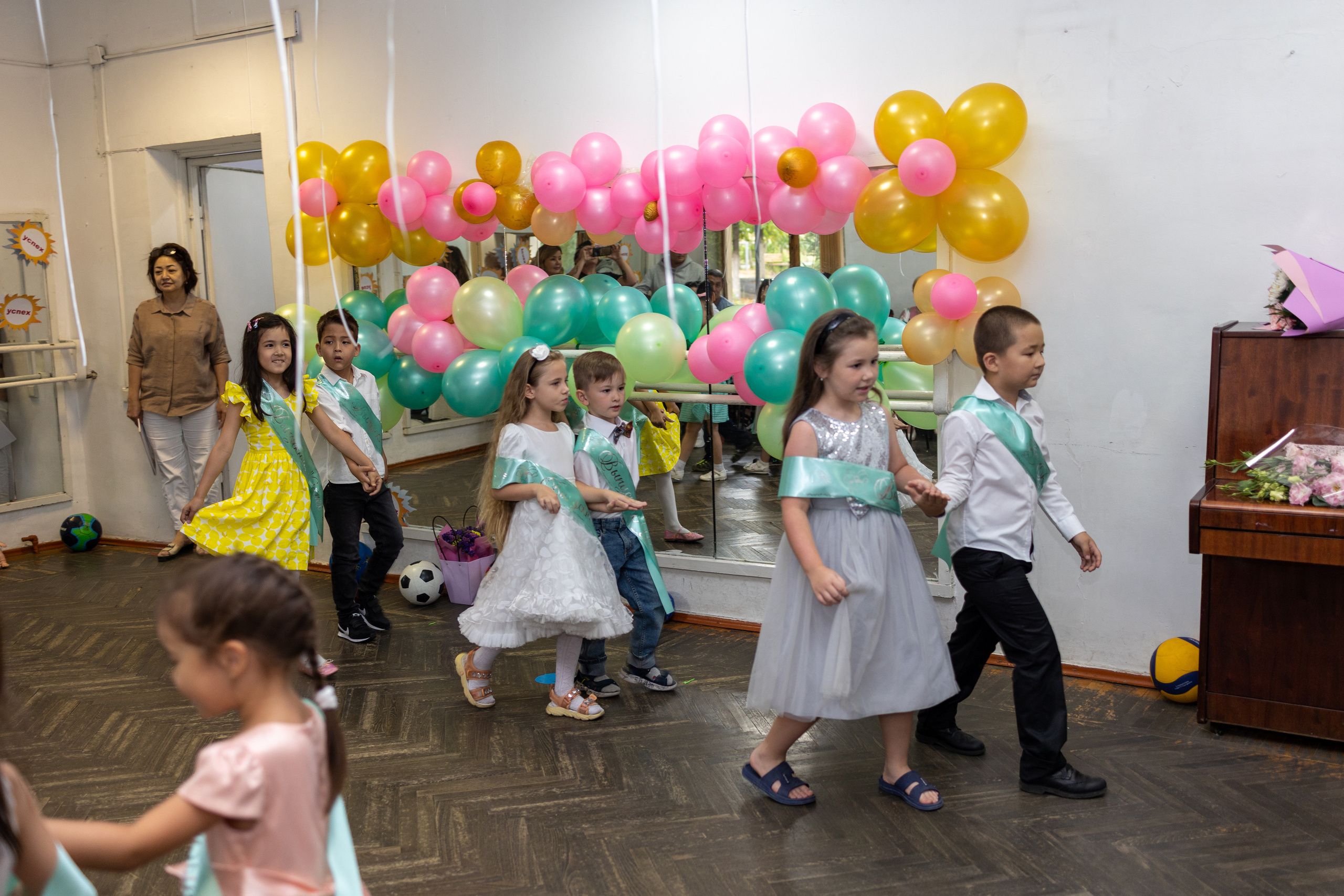 Отзывы. Family and children’s photographer in Almaty Azhar Shaidildinova