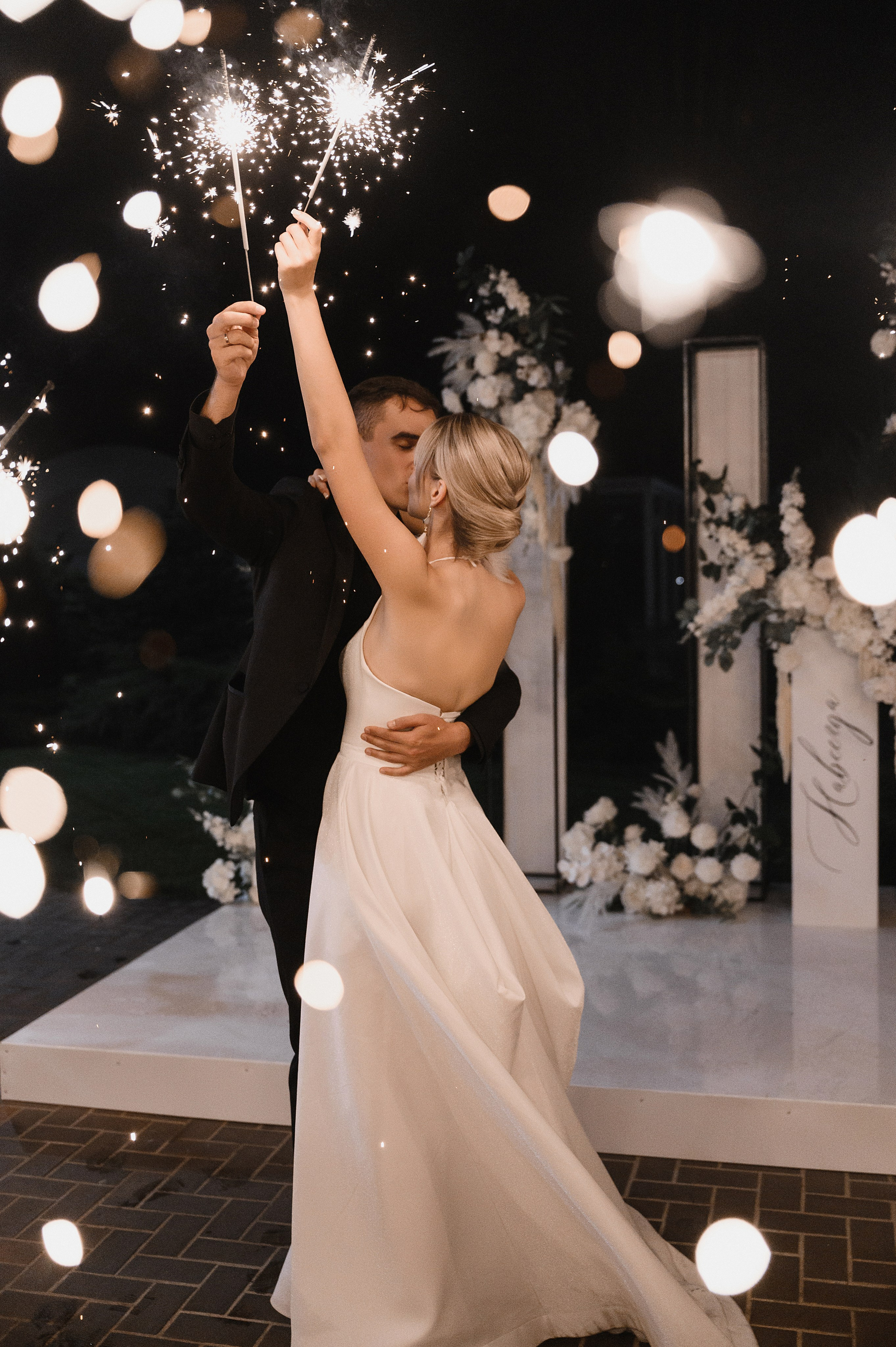 Влад и Александра. Свадебный фотограф и видеограф