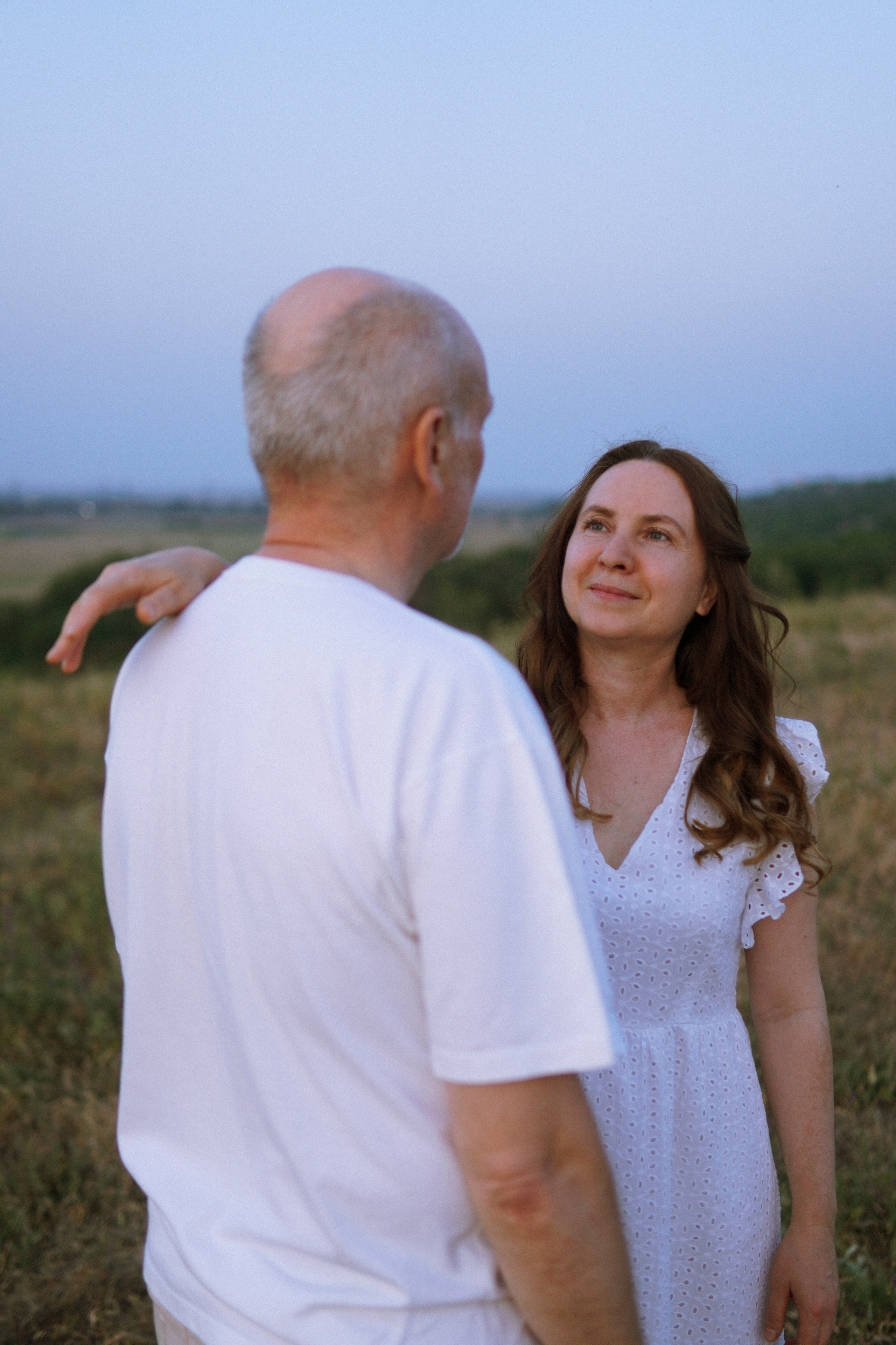 Семейная фотосессия на природе в Новочеркасске. Дмитрий и Эмилия. Фотограф в Ростове-на-Дону Марина Мальцева