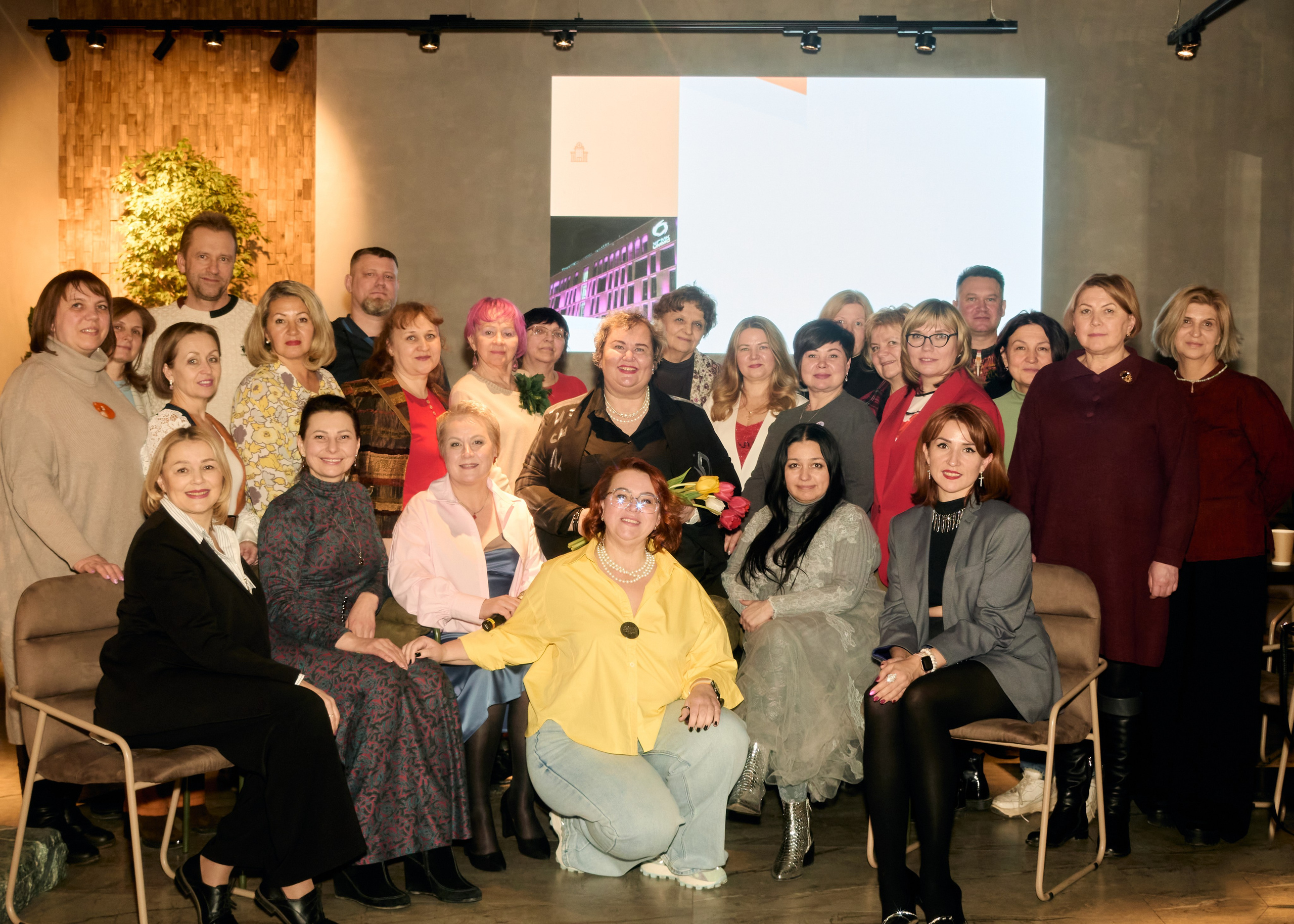 Поэтический вечер Венеры Валевской. Фотограф из Первоуральска Роман Заиченко