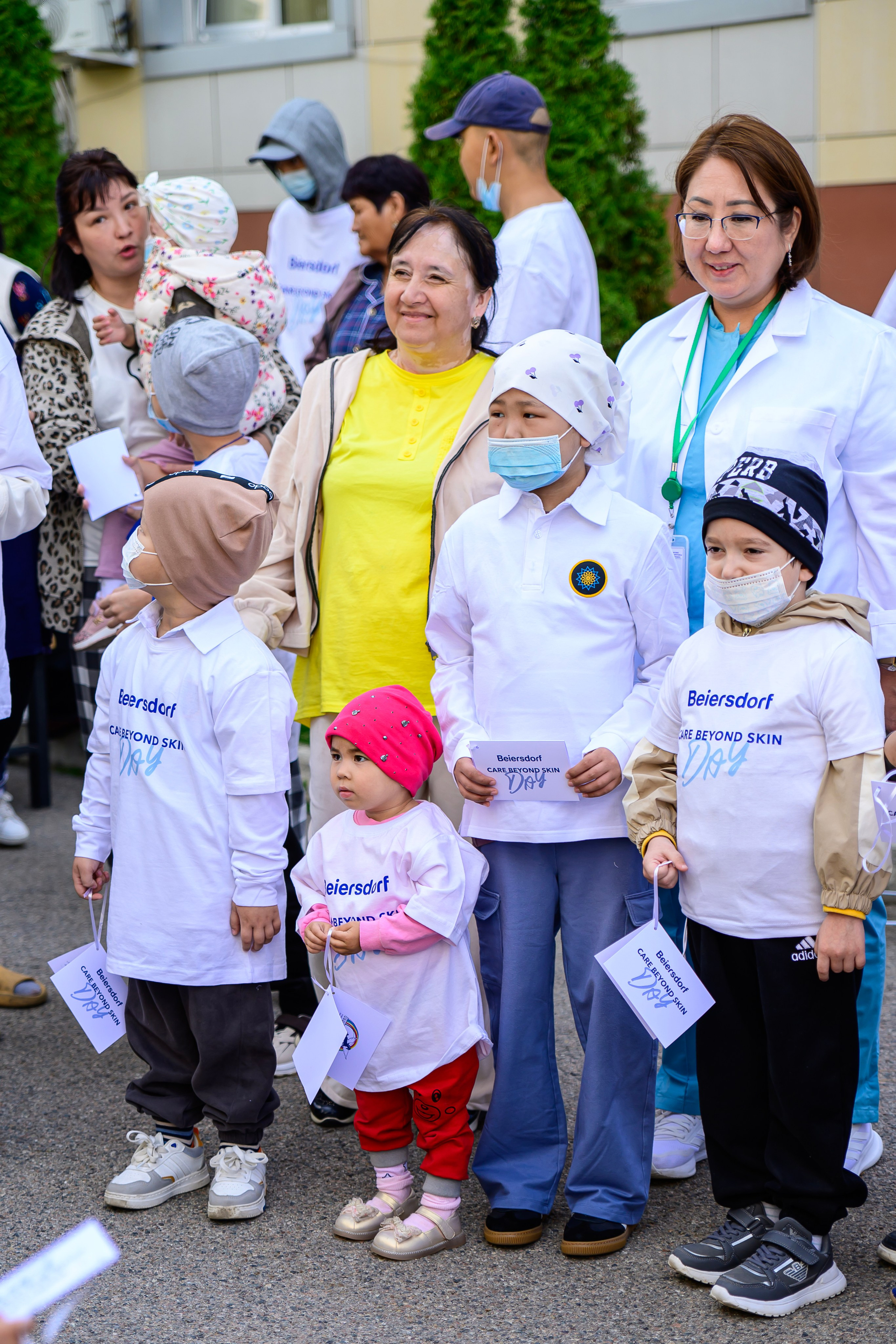 Фотосъемка мероприятия Благотворительная акция «Центре Педиатрии» Care Beyond Skin Day. Фотограф в Алматы Егор Поленов
