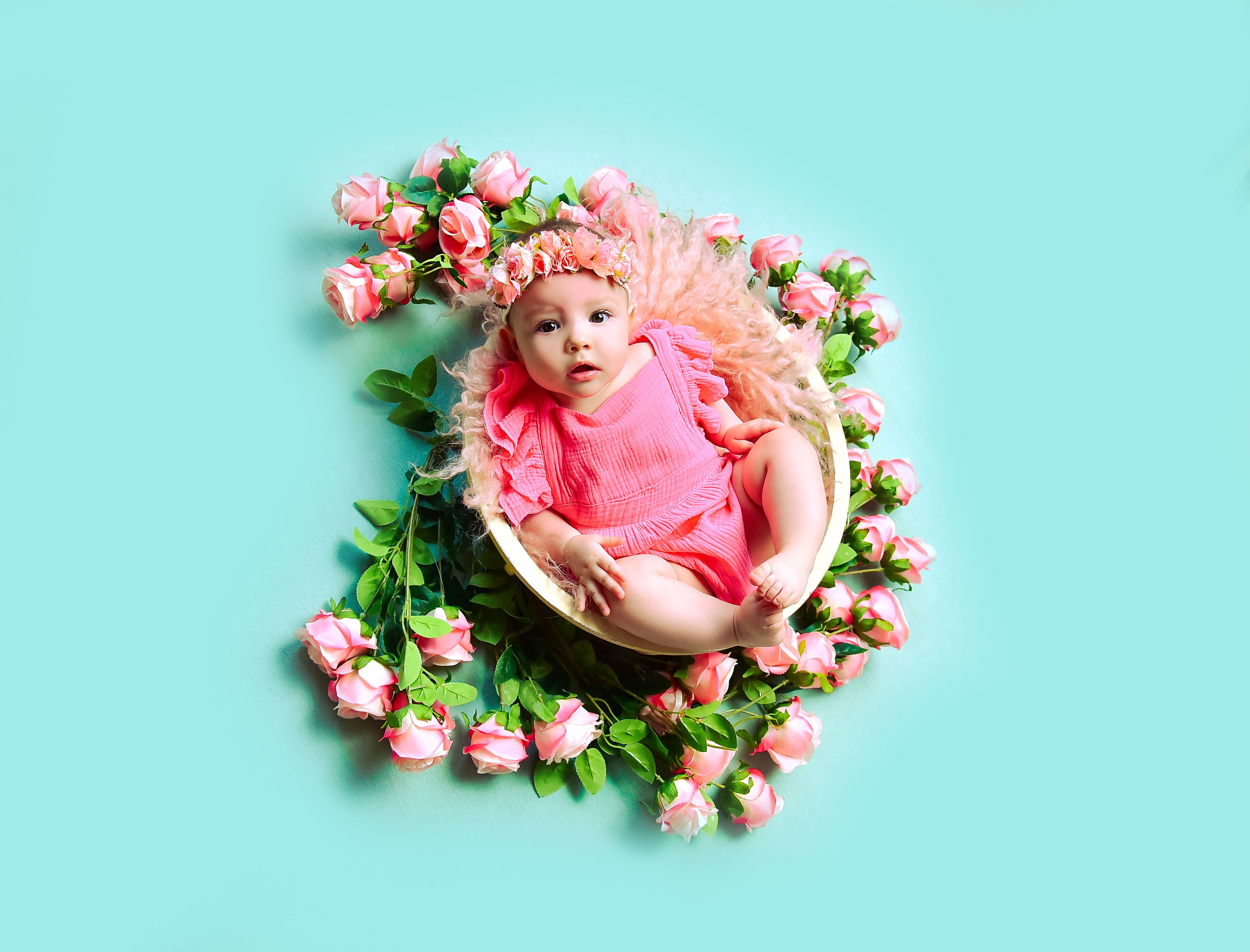 Малышки Антураж