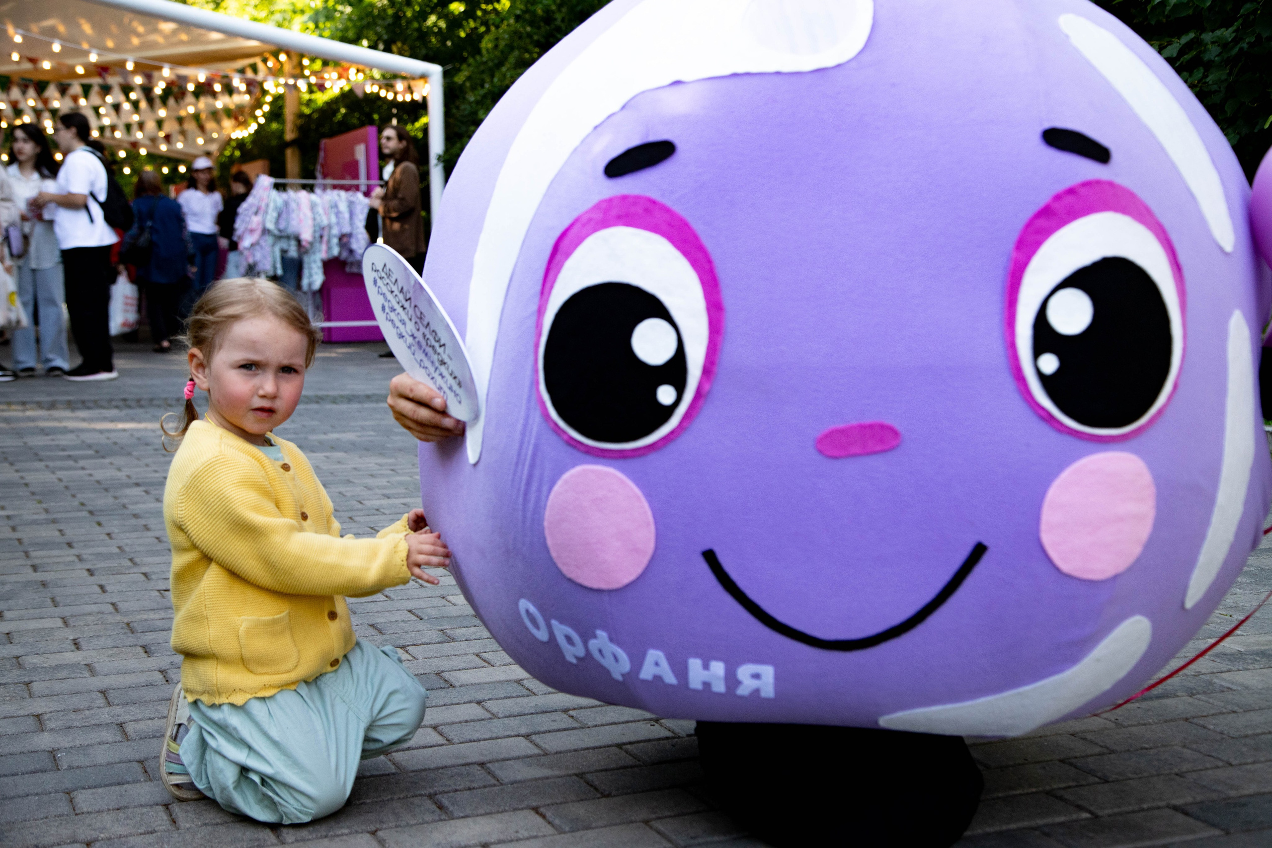 Съемка для благотворительного фонда. Женский фотограф в Москве Рина Леонтьева