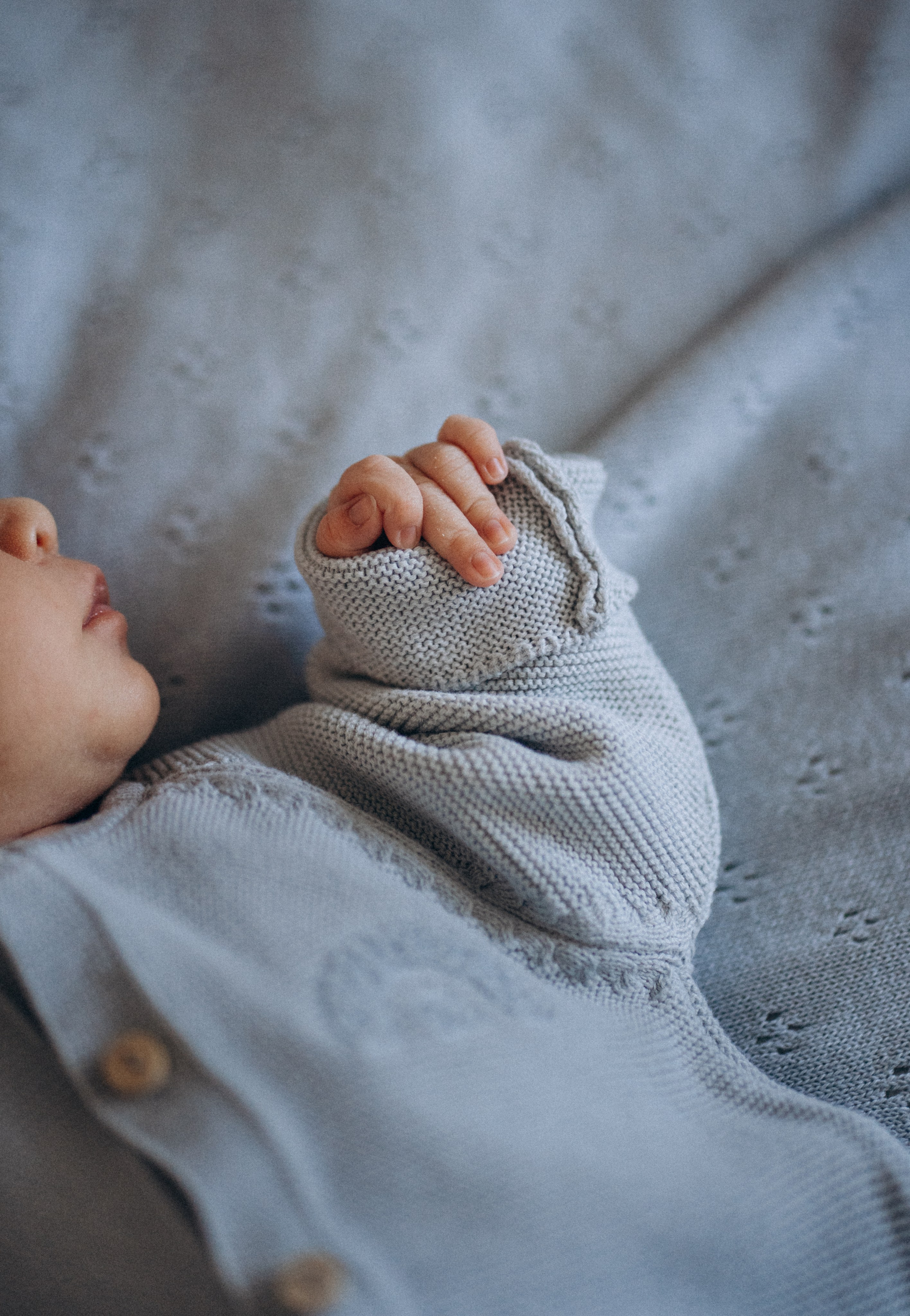 Торгын (newborn). Надежда Виховская — семейный фотограф в Астане