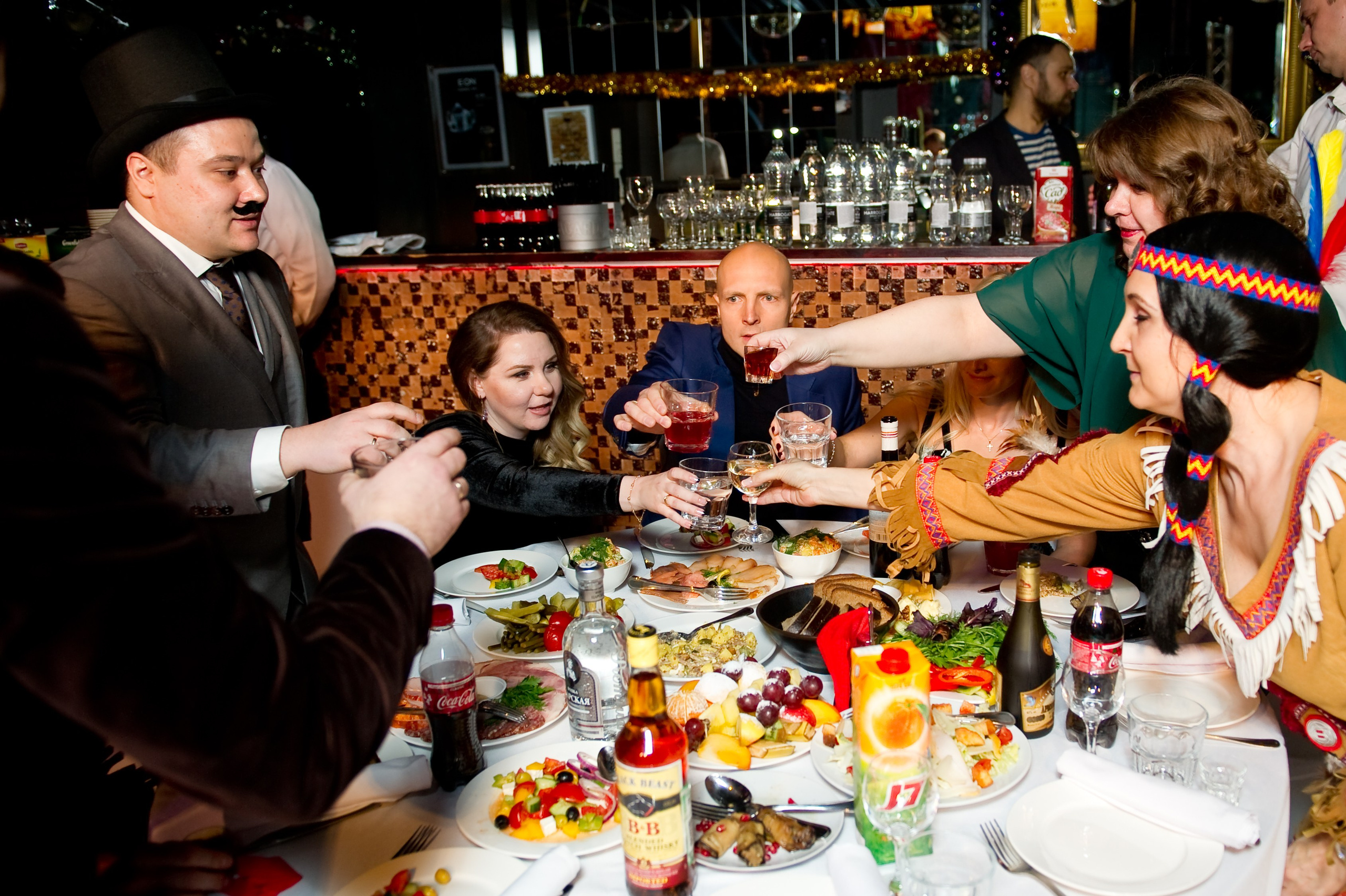 Новогодний корпоратив Summit. Репортажный фотограф и видеограф Слава Думчев. Тимбилдинги, отчетники, корпоративы