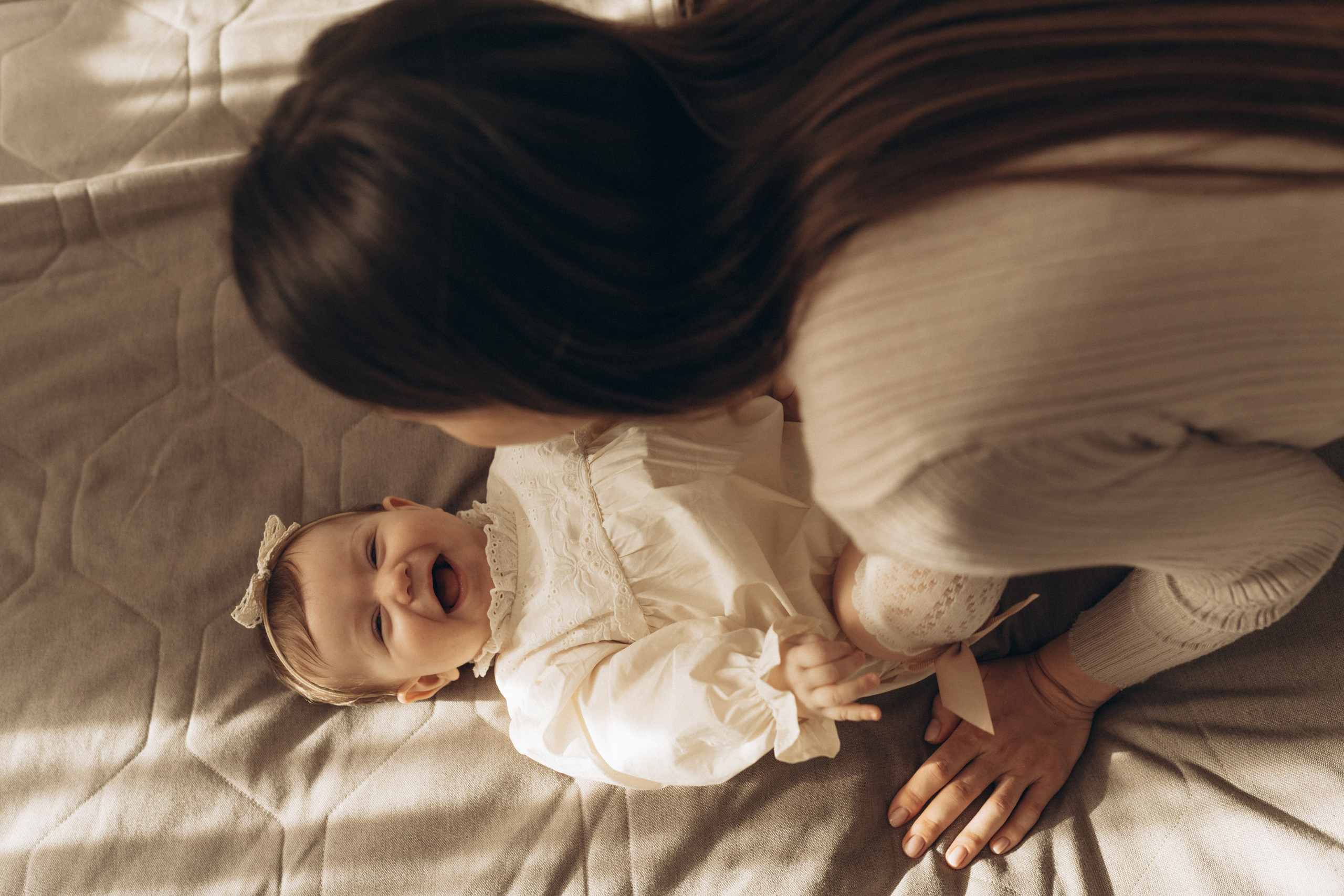 Счастливы вместе. Фотограф новорожденных малышей Одинцово/Москва Юлия Скок