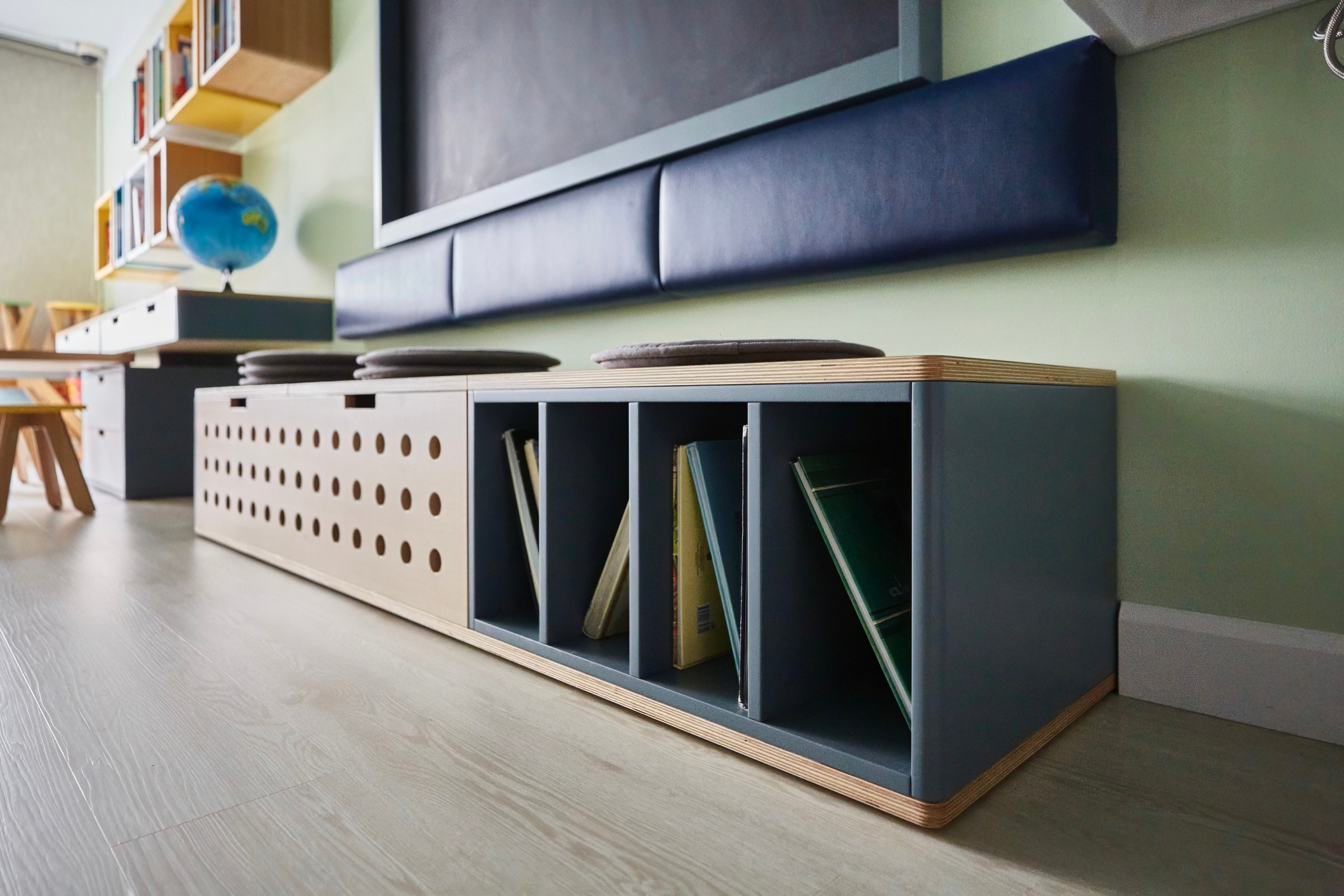 YA. Семейное бюро Малицких