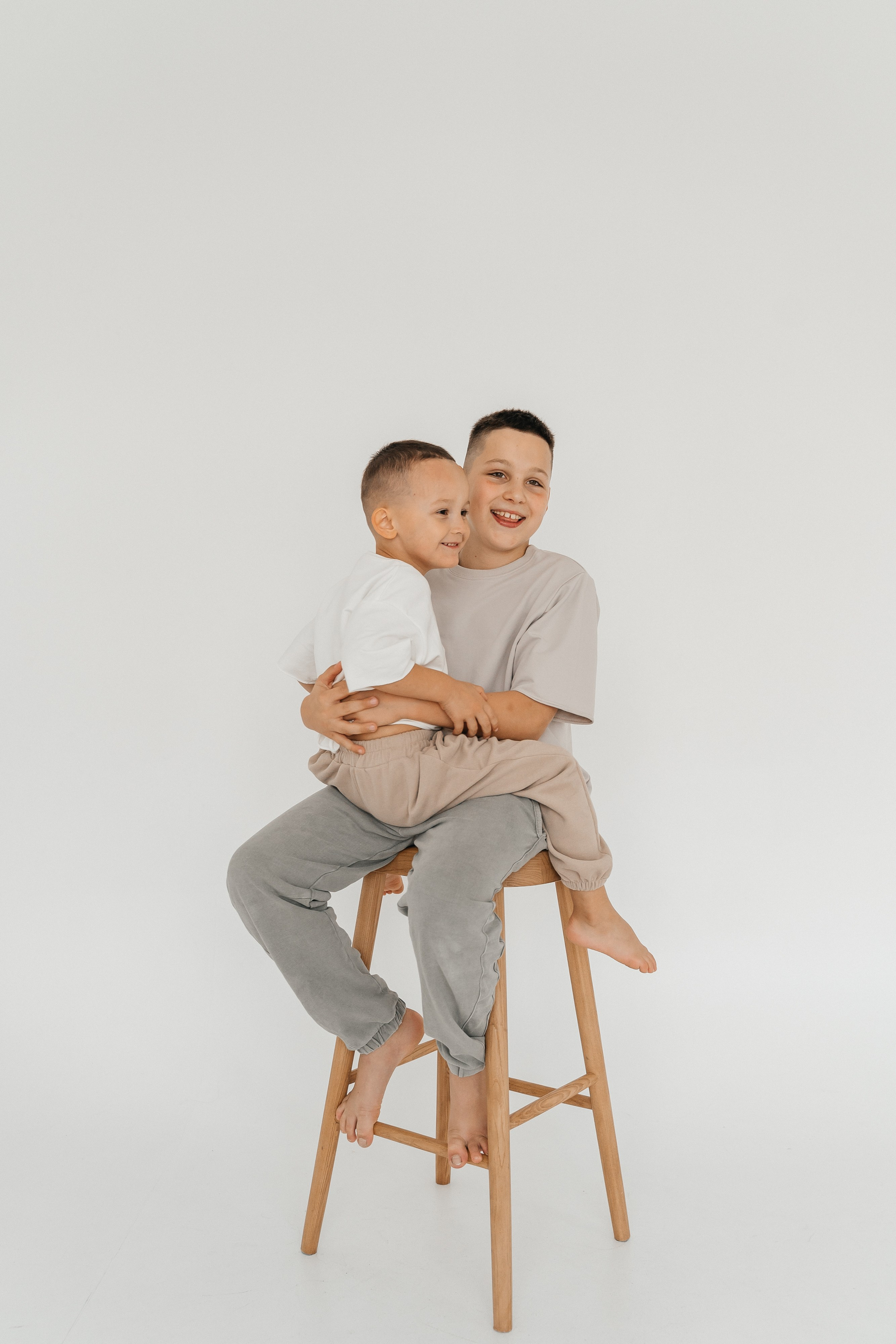 Илья, Вера, Сёма и Дима. Волик Мария