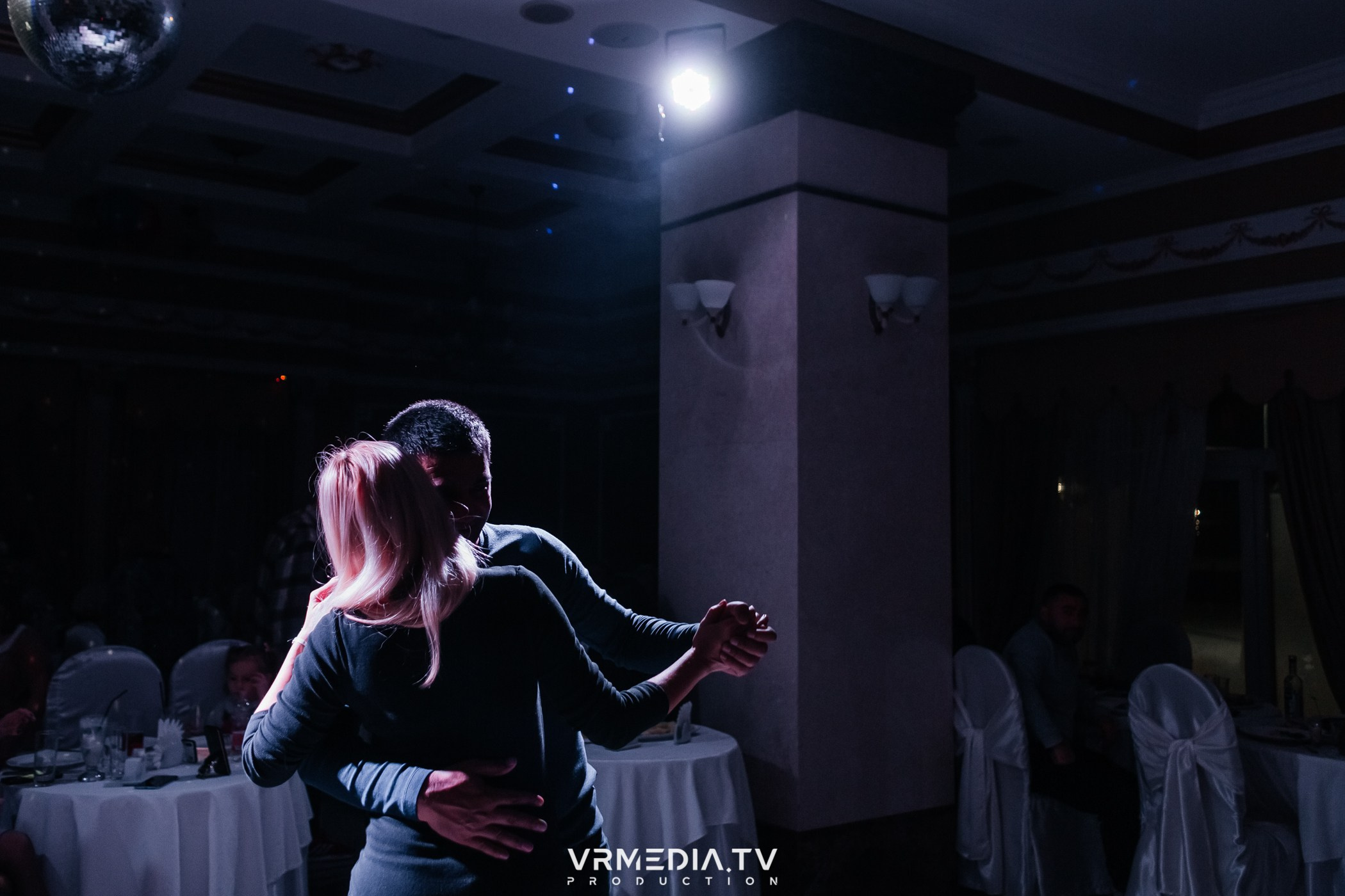 ПЯТНИЦА ДЛЯ ДРУЗЕЙ в ресторане «Империя»