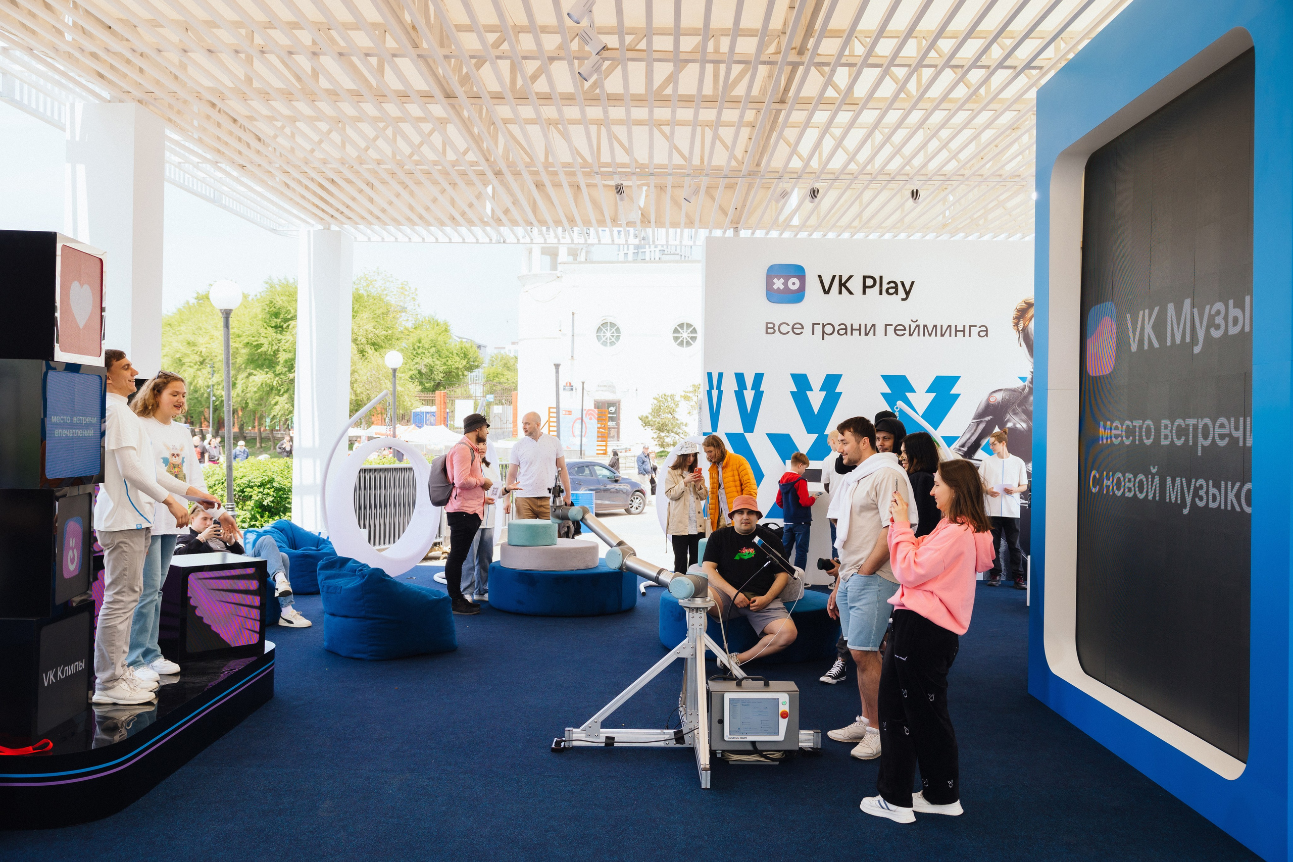 ВК МЕСТО ВСТРЕЧИ. Wedding and family photographer in Vladivostok Anton Blokhin