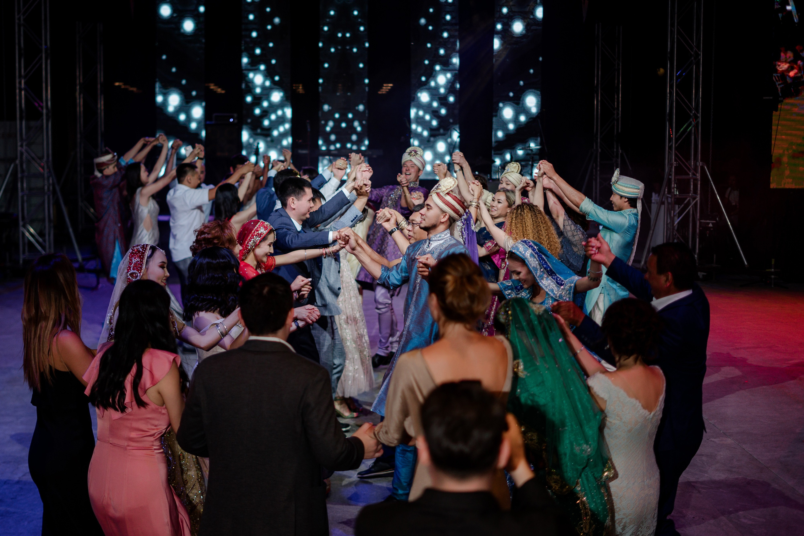 Свадьба Сакен Асель. Свадебный фотограф Алматы и Астана