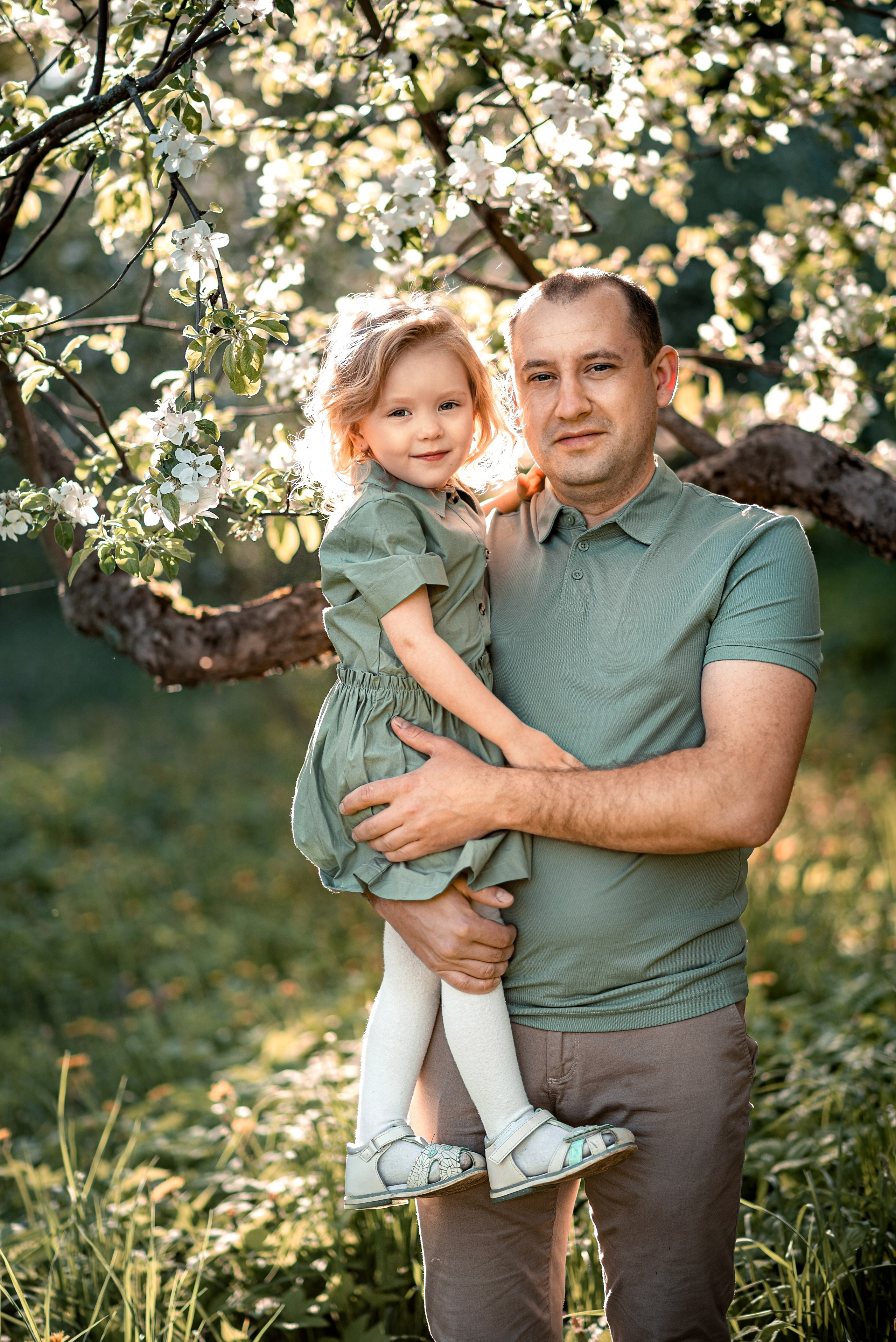 Семейная фотосессия в цветении. Ясная Поляна. Семейный и детский фотограф в Туле Светлана Воронкова