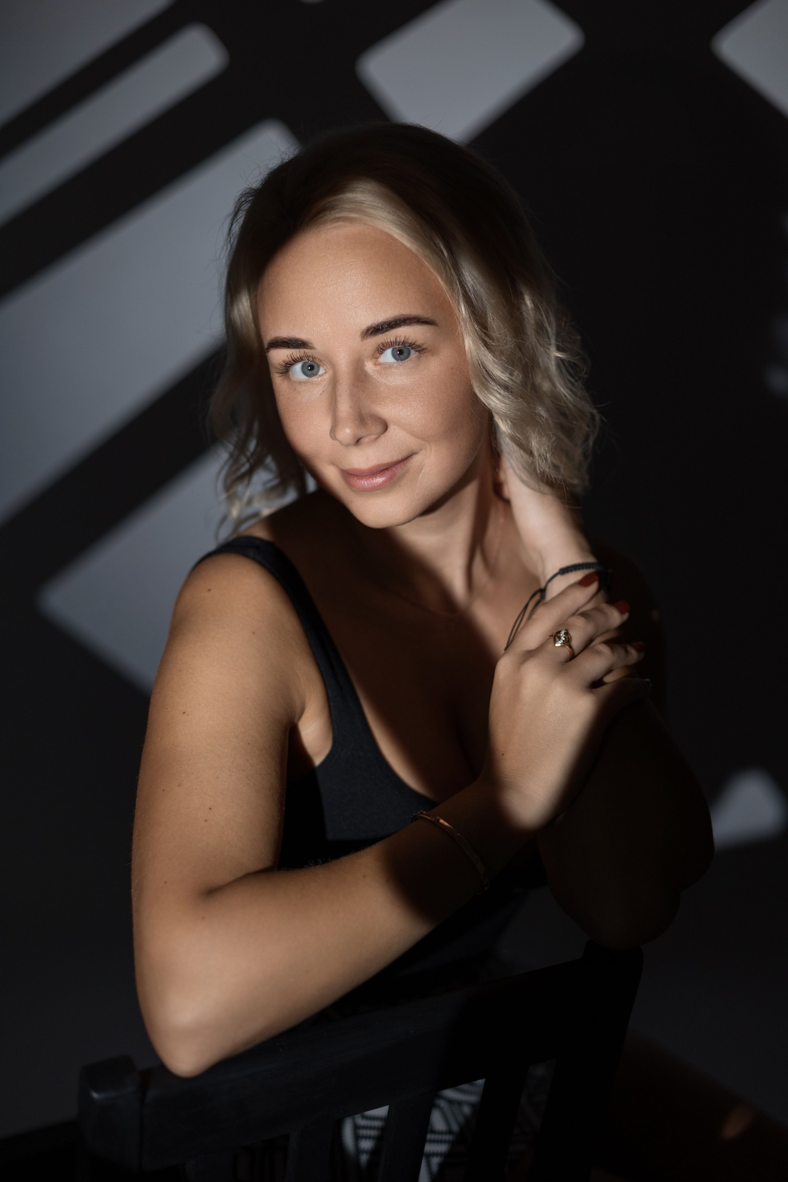 Новая фотосреда «Игра света». Фотограф Ирина Бобрешова. Коряжма