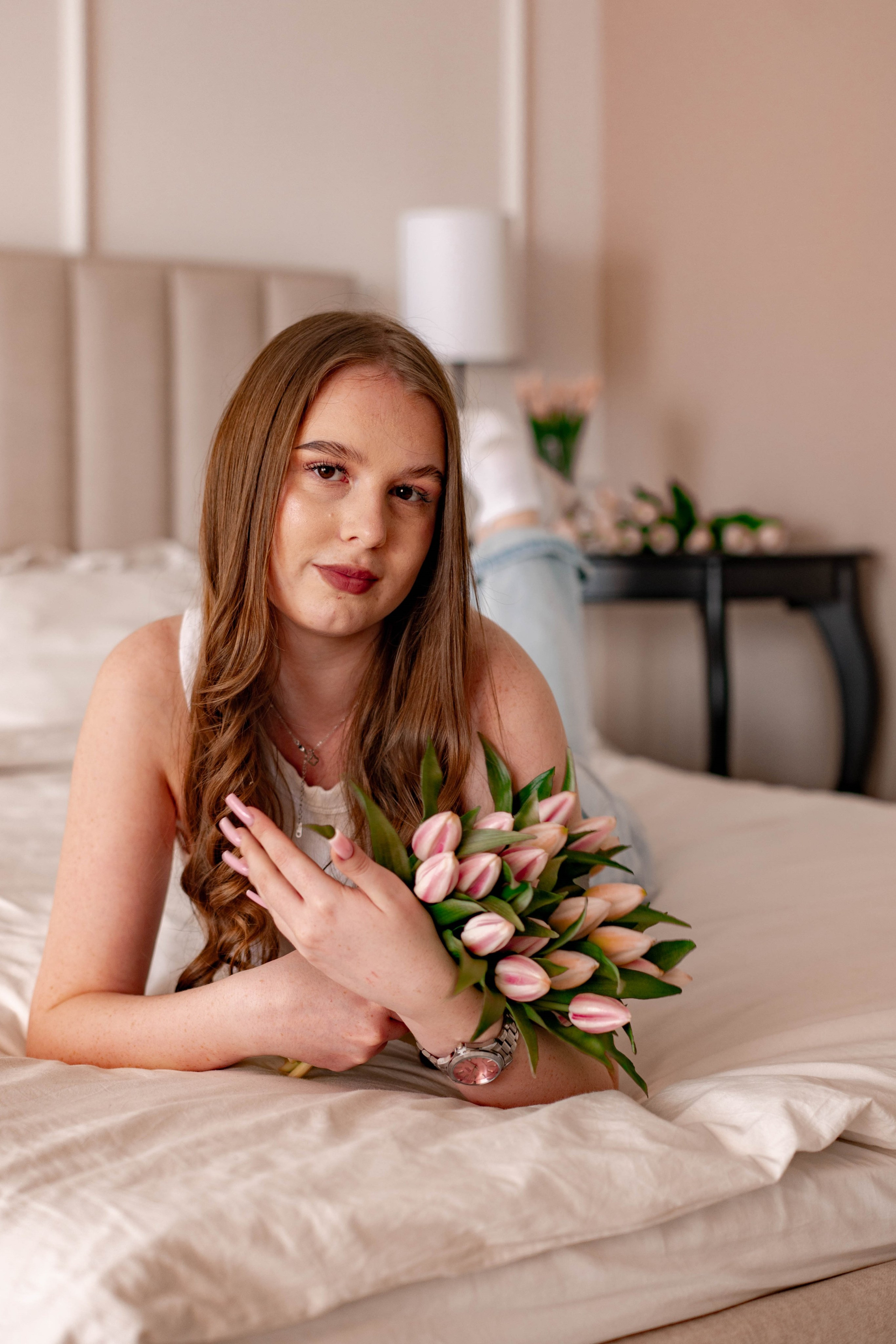 Съемка для молодых девушек в Абакане: элегантность и естественность. Семейный и свадебный фотограф в Абакане Юлия Су