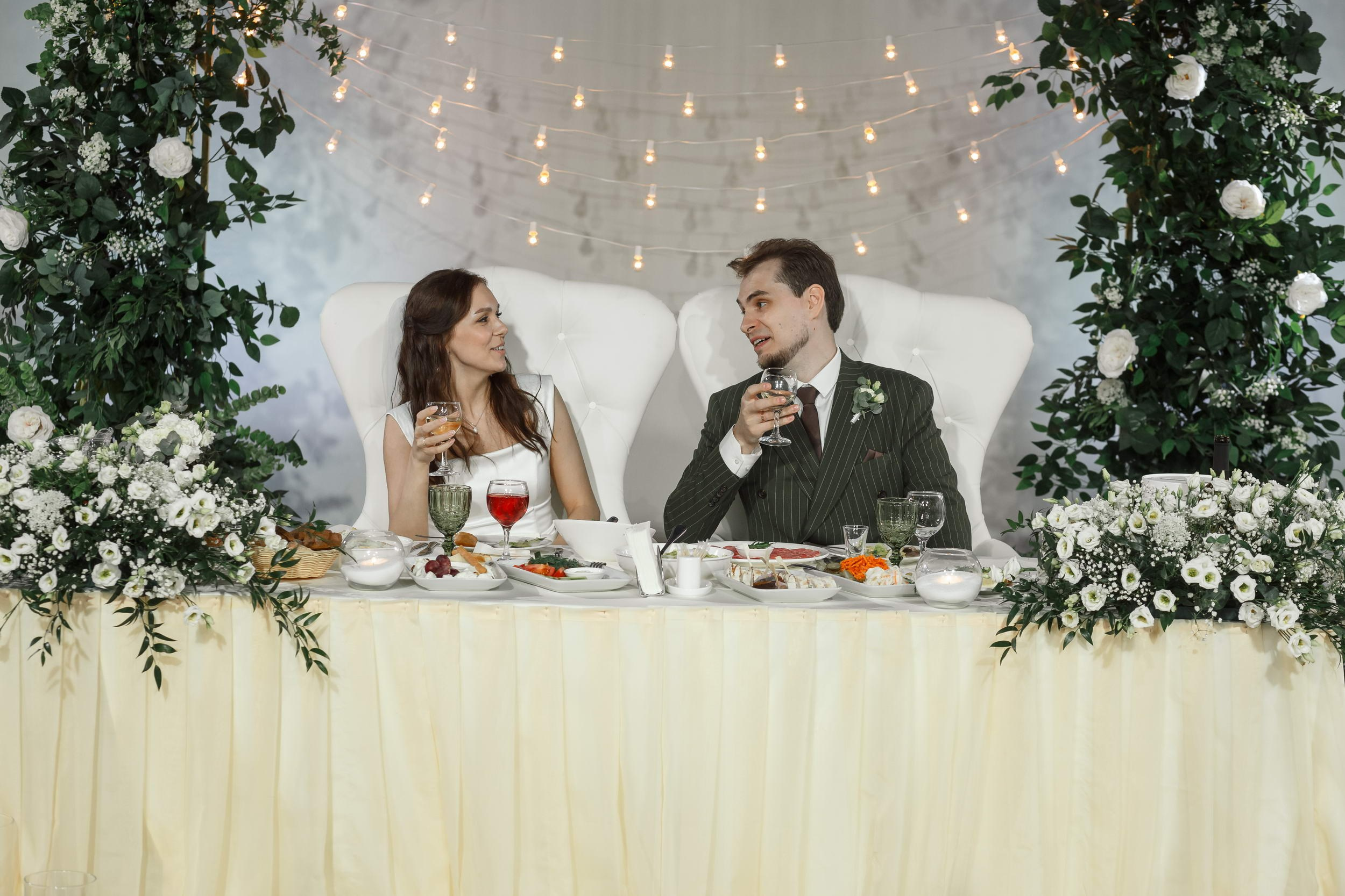 Свадебная фотосессия в Санкт-Петербурге. Свадебный фотограф Игорь Брундасов 8PHOTO на свадьбу венчание загс СПб