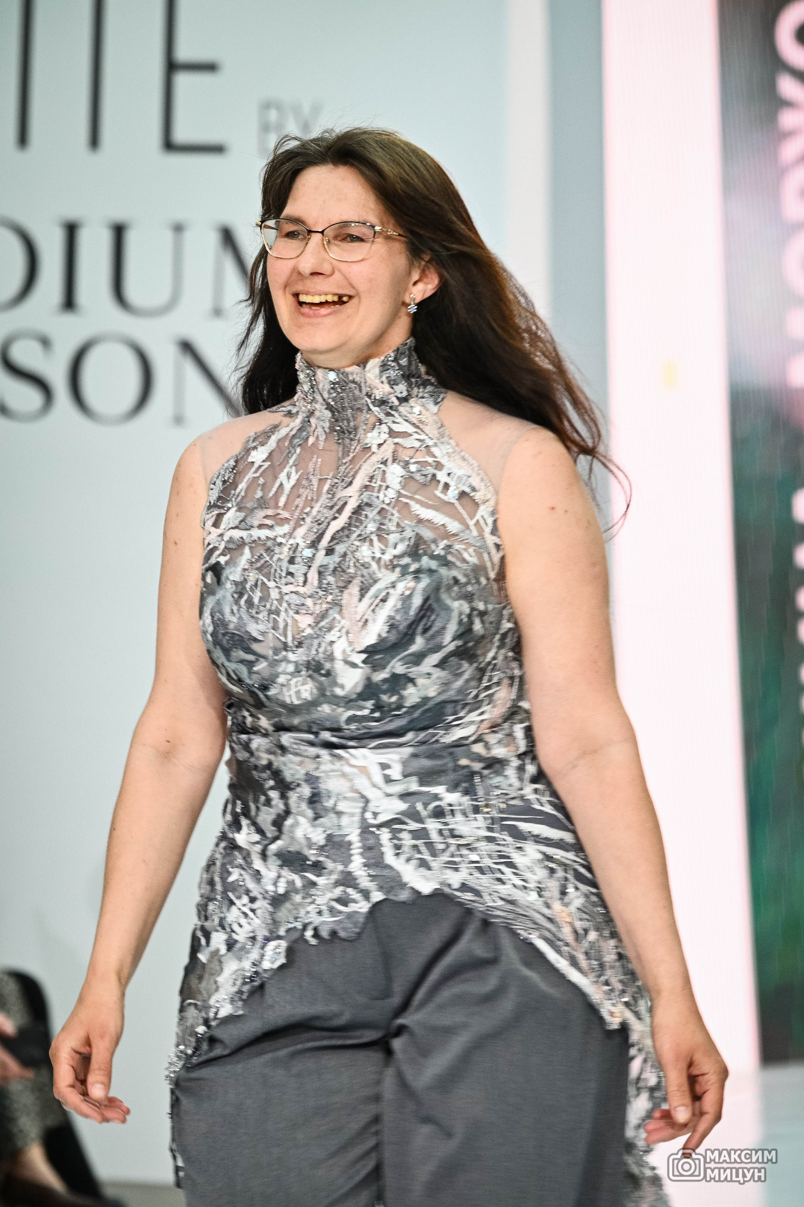 Модные показы. Фотограф Максим Мицун. Портрет, свадьба, репортаж, каталог