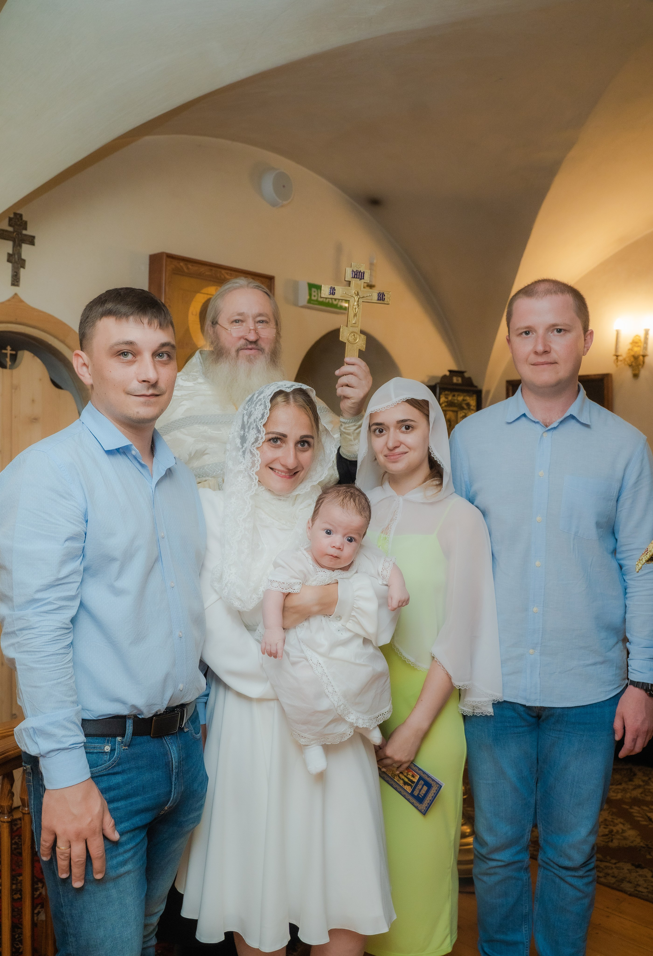 Фотосъемка крещения в Москве — сохранить таинство и создать фотокнигу