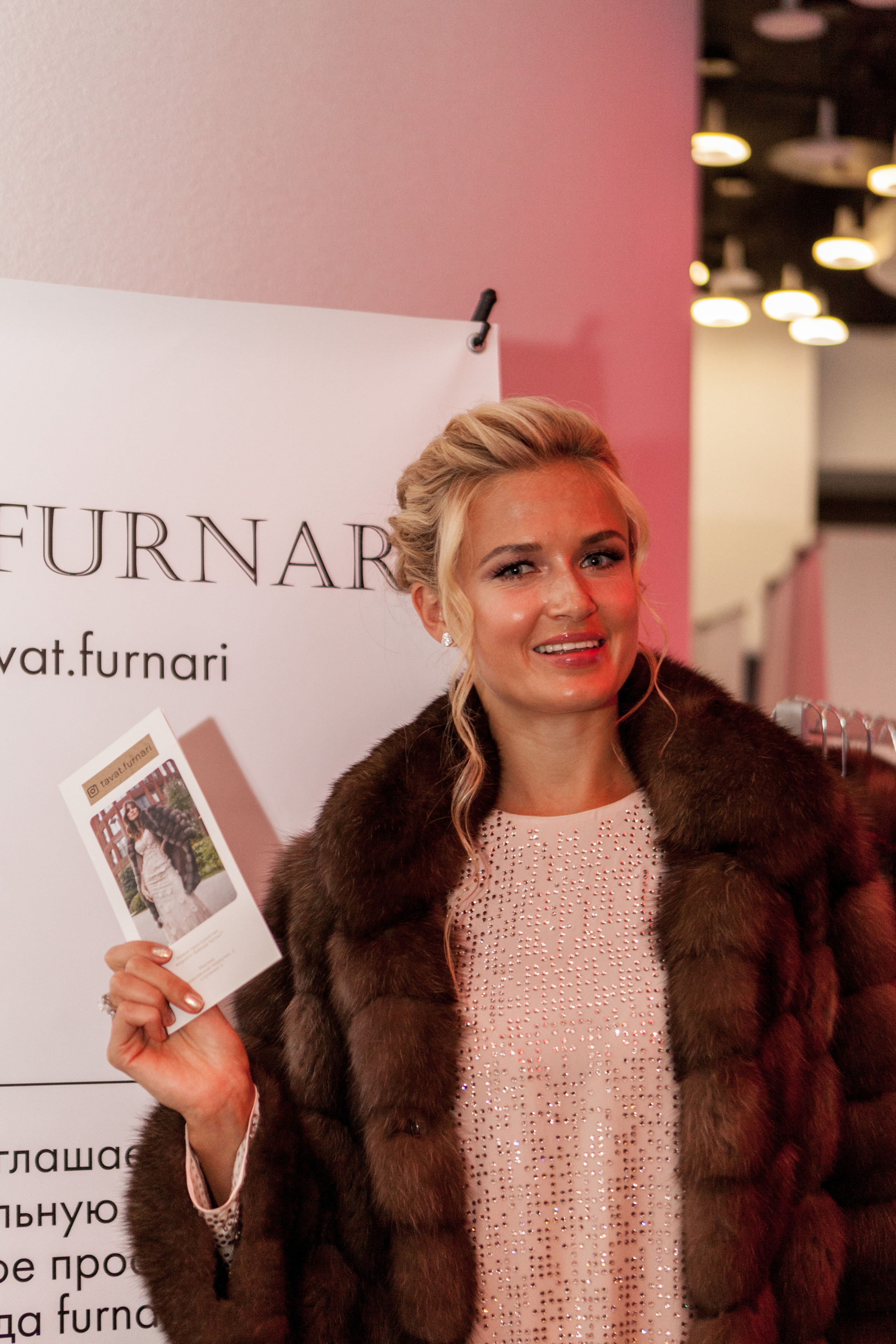 Supermama. Фотограф Николь Фолиянц