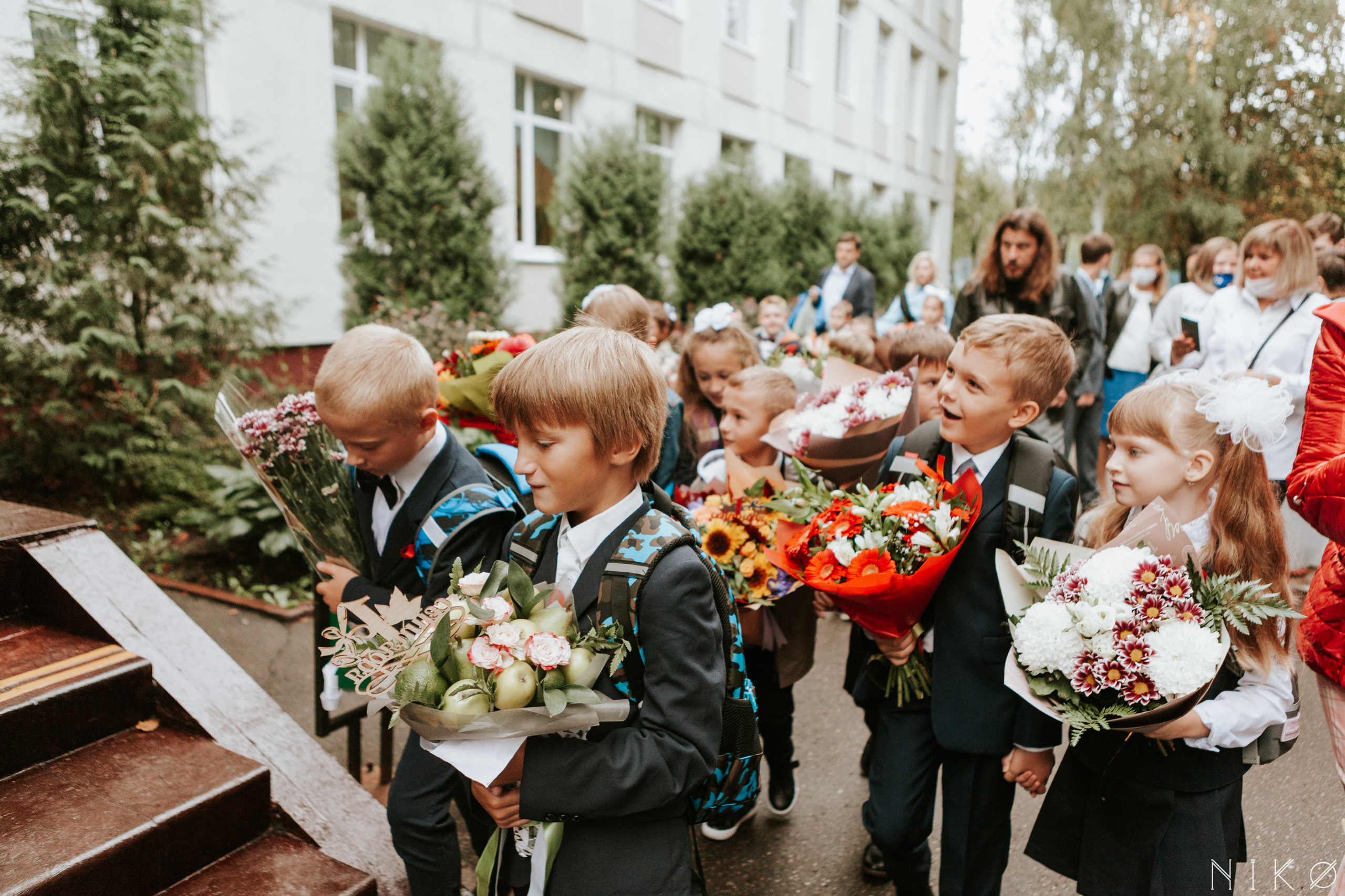 1 сентября в школе № 1158. Фотограф Николь Фолиянц