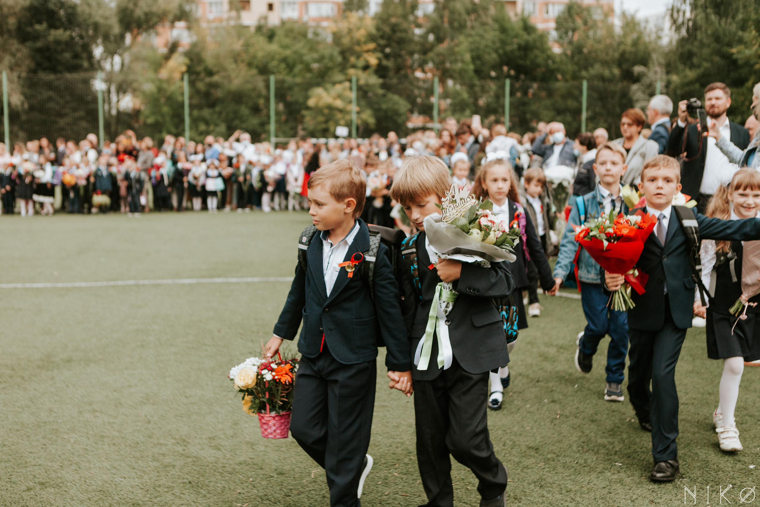 1 сентября в школе № 1158. Фотограф Николь Фолиянц