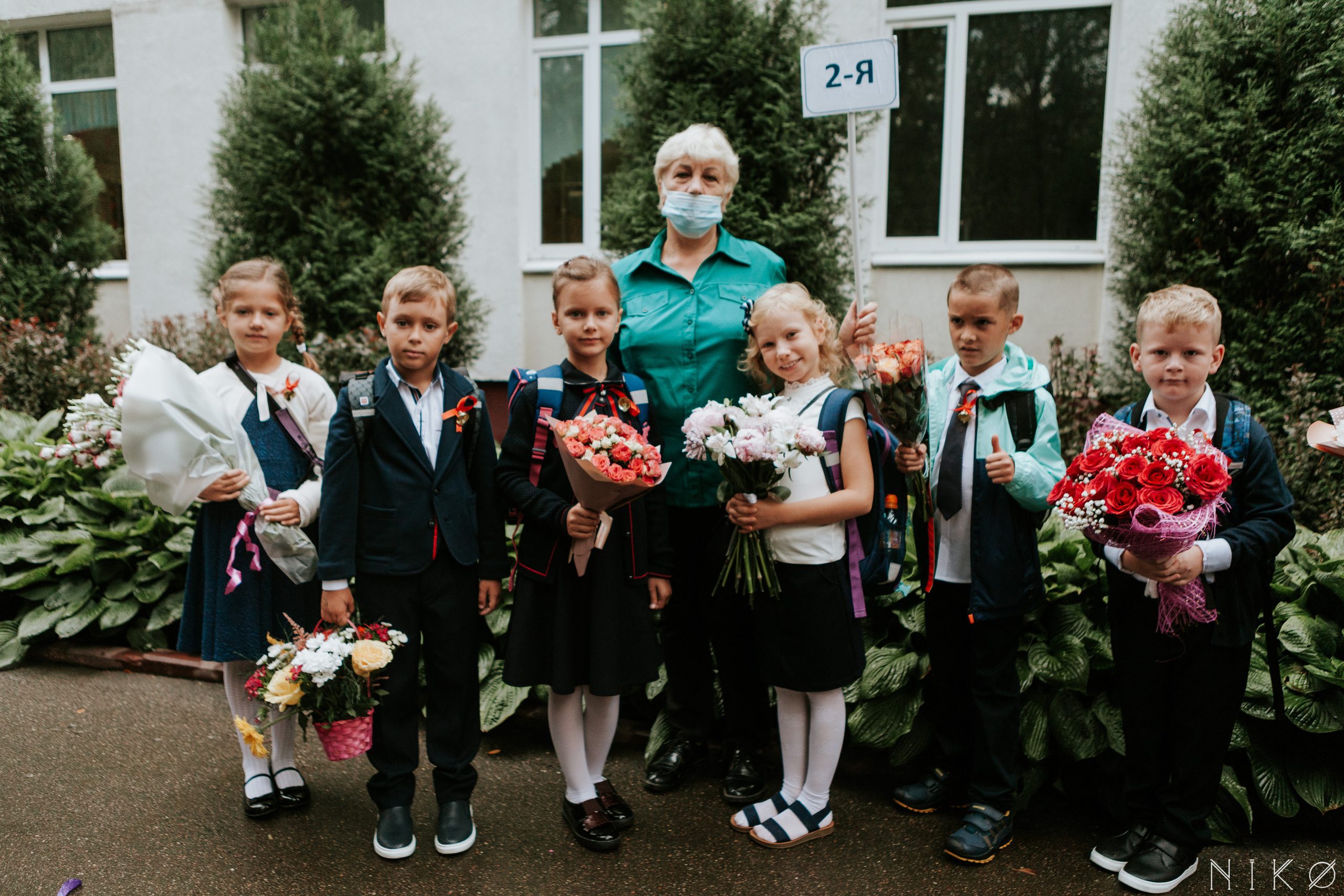 1 сентября в школе № 1158. Фотограф Николь Фолиянц