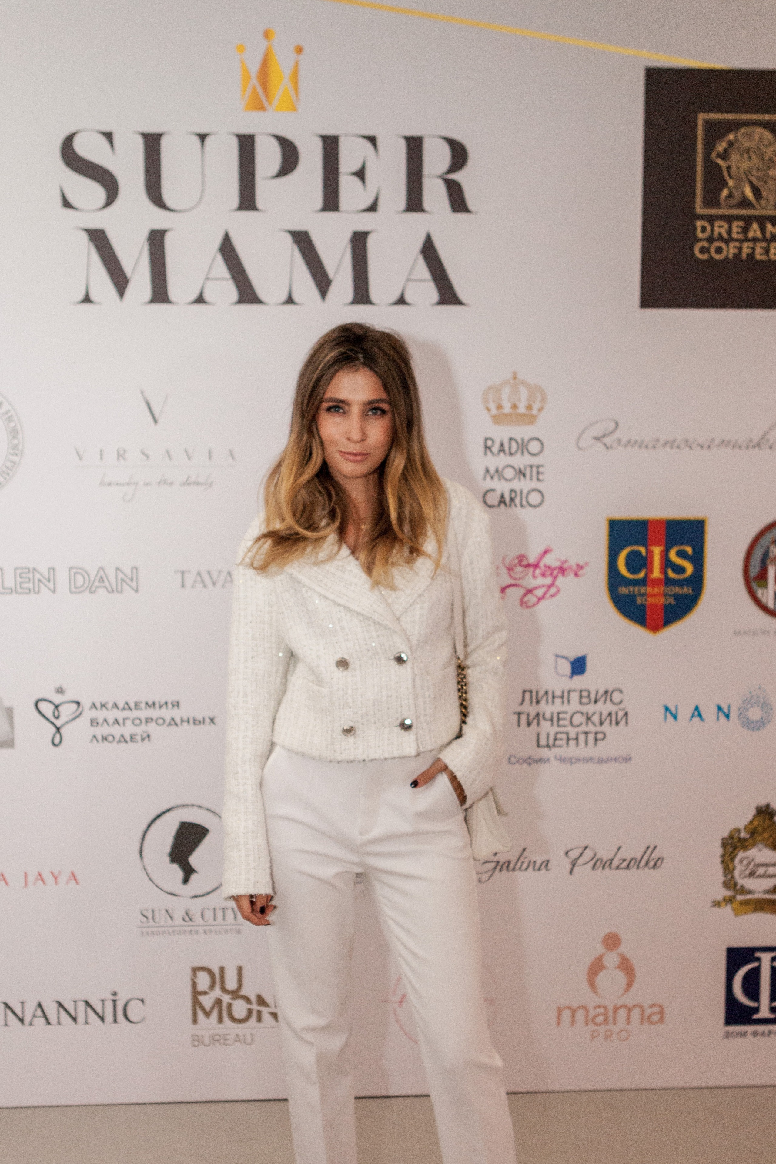 Supermama. Фотограф Николь Фолиянц